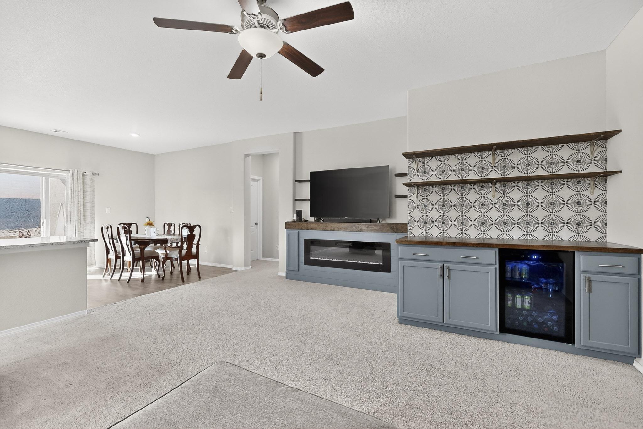 3421 Oregon Trail Road NE