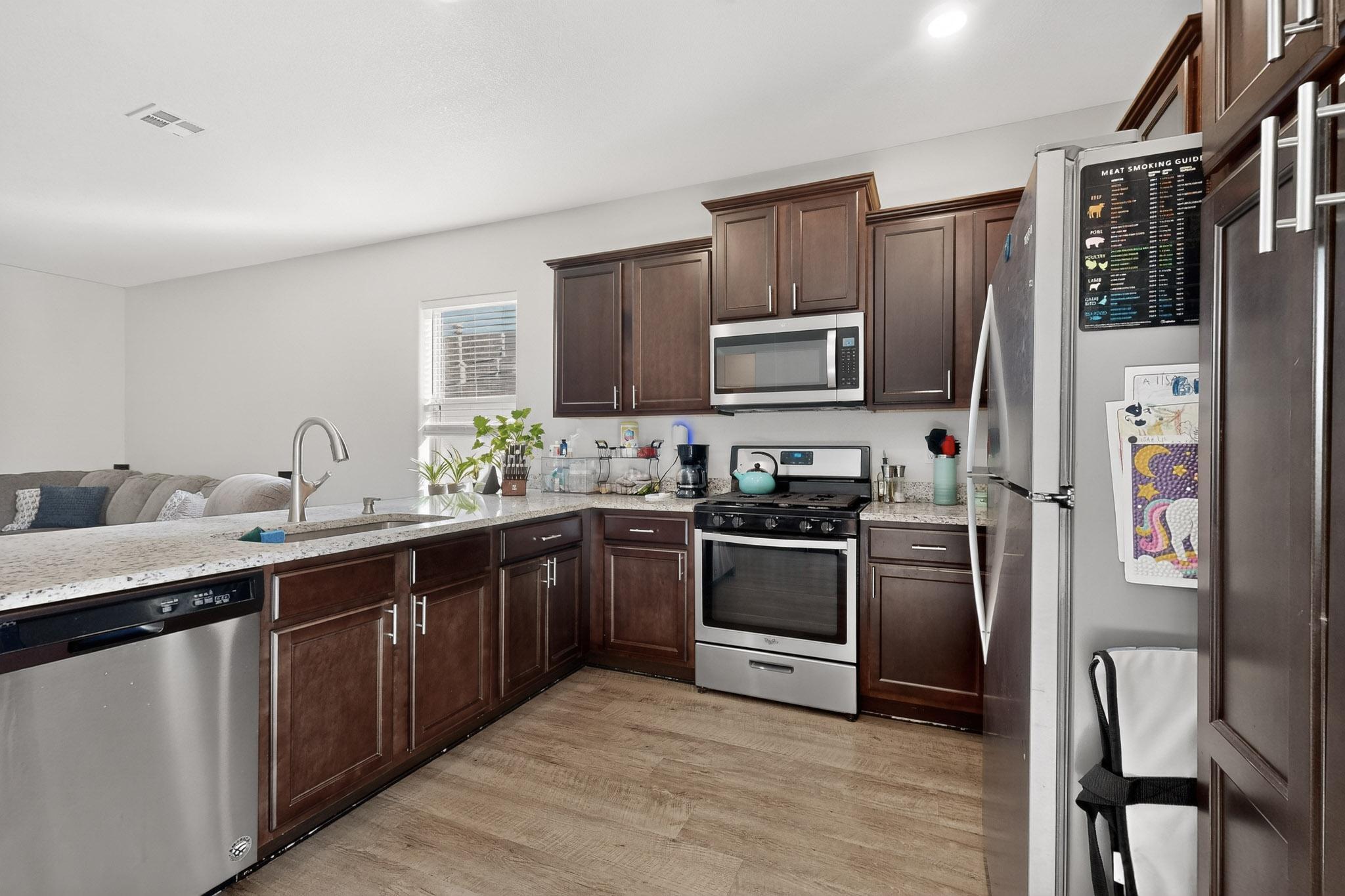 3421 Oregon Trail Road NE