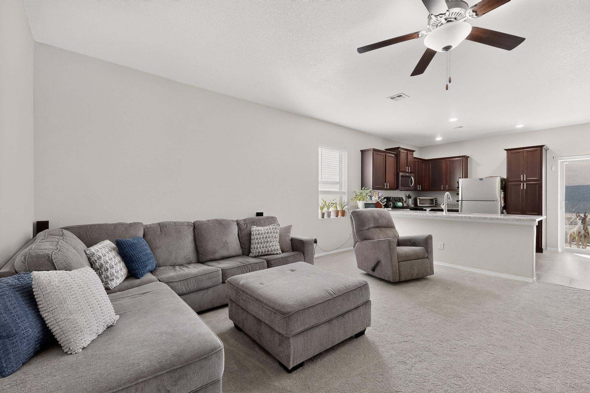 3421 Oregon Trail Road NE