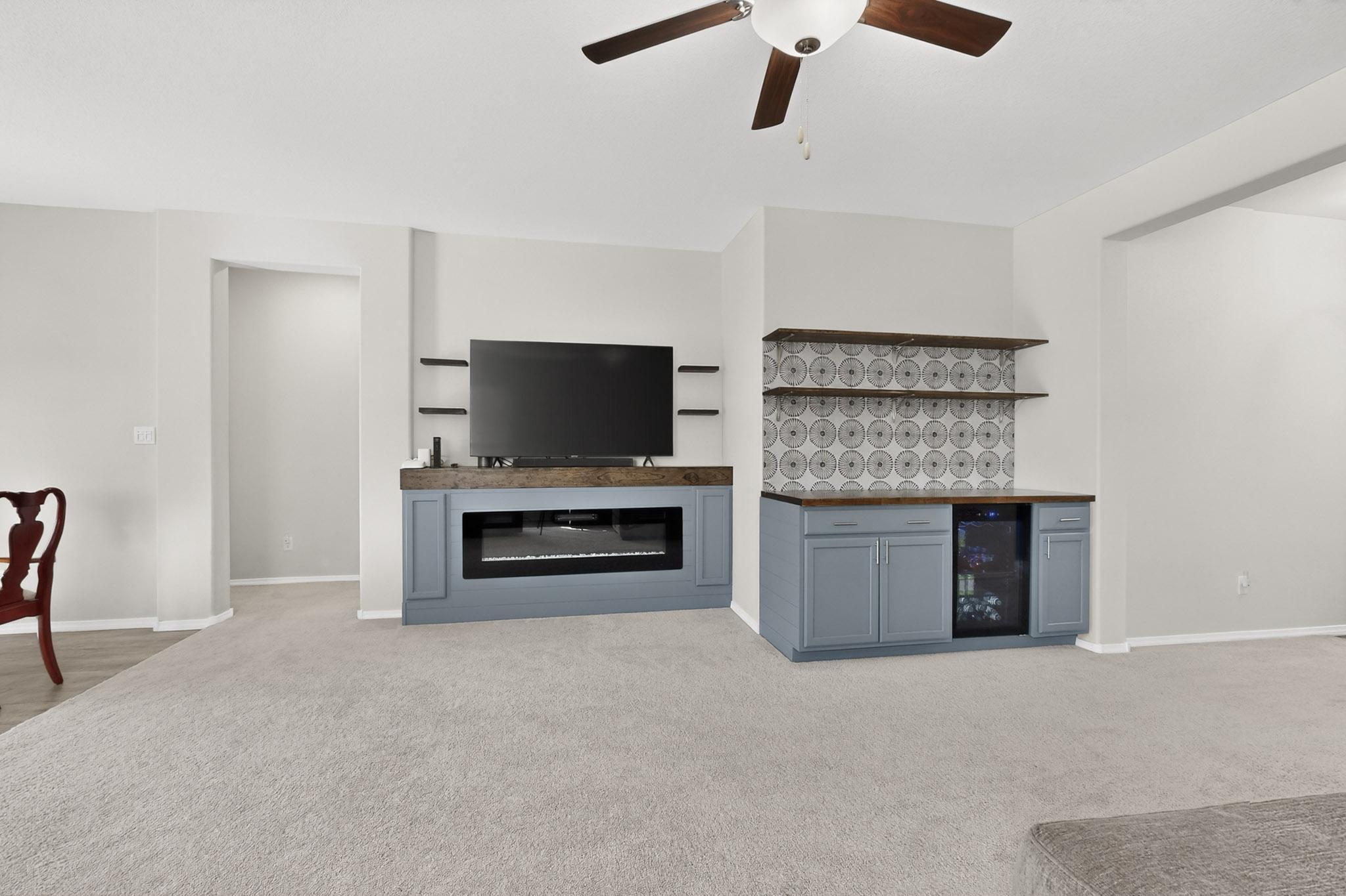 3421 Oregon Trail Road NE