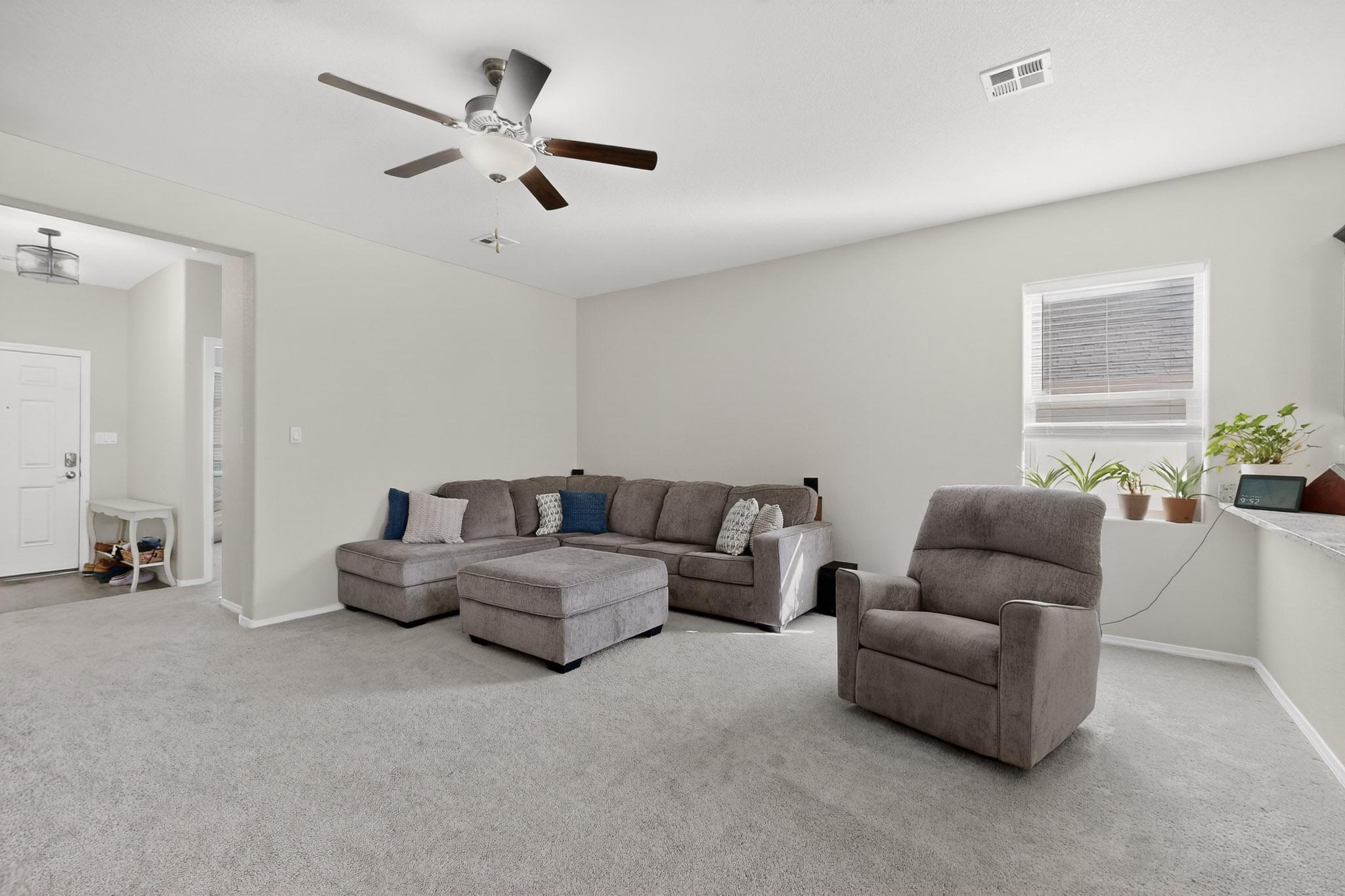 3421 Oregon Trail Road NE