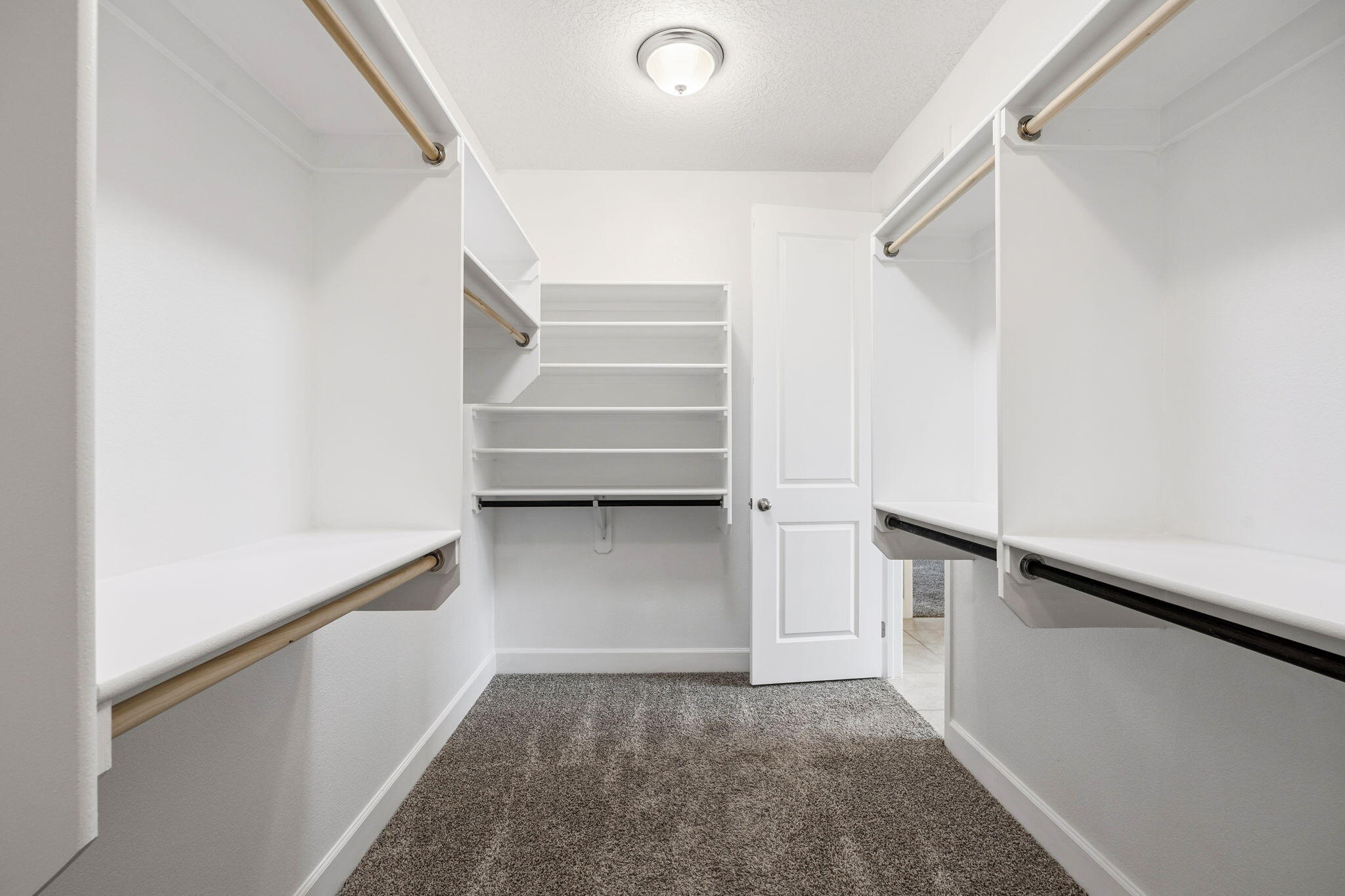 1955 Castle Peak Loop NE