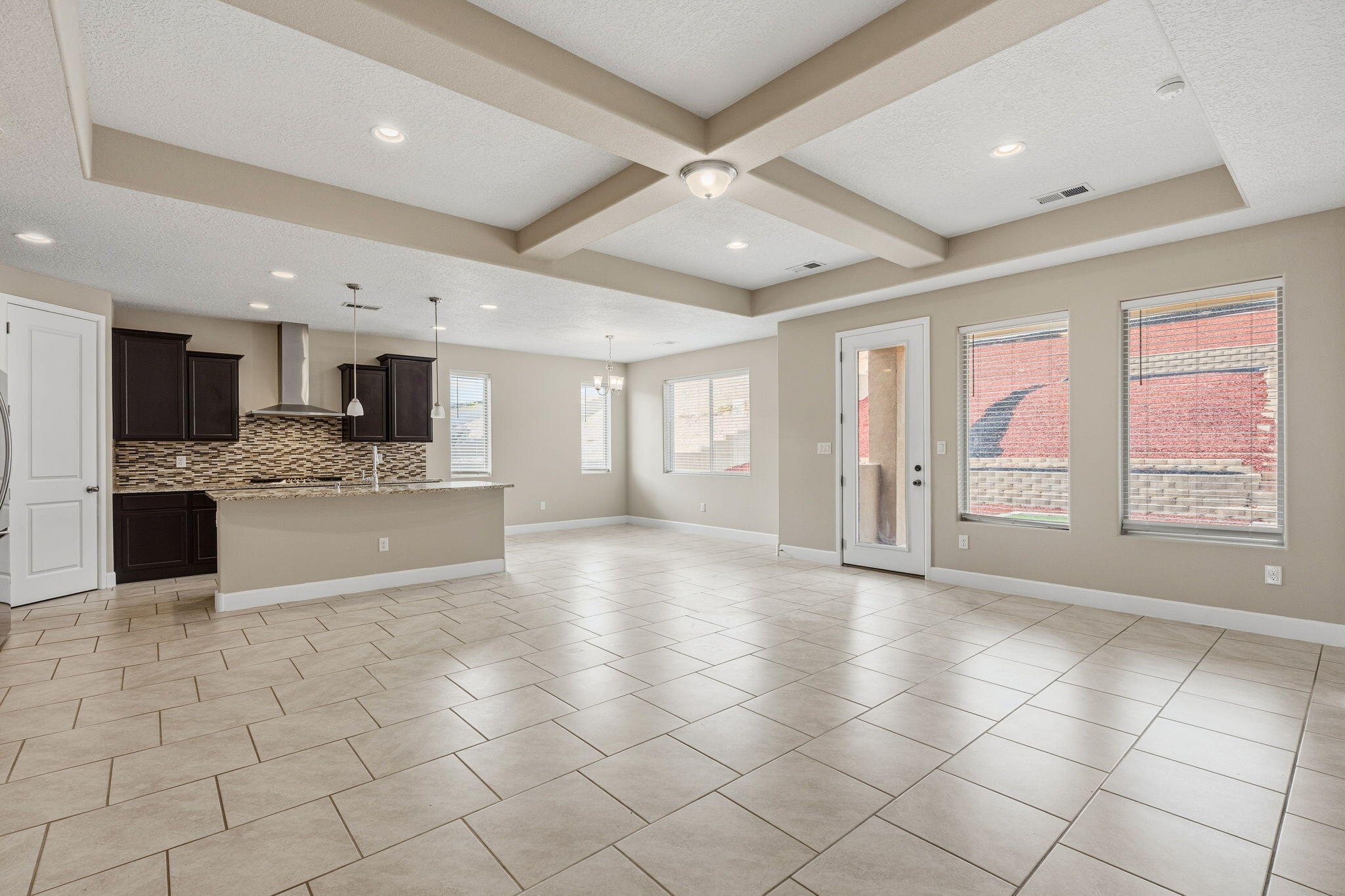 1955 Castle Peak Loop NE