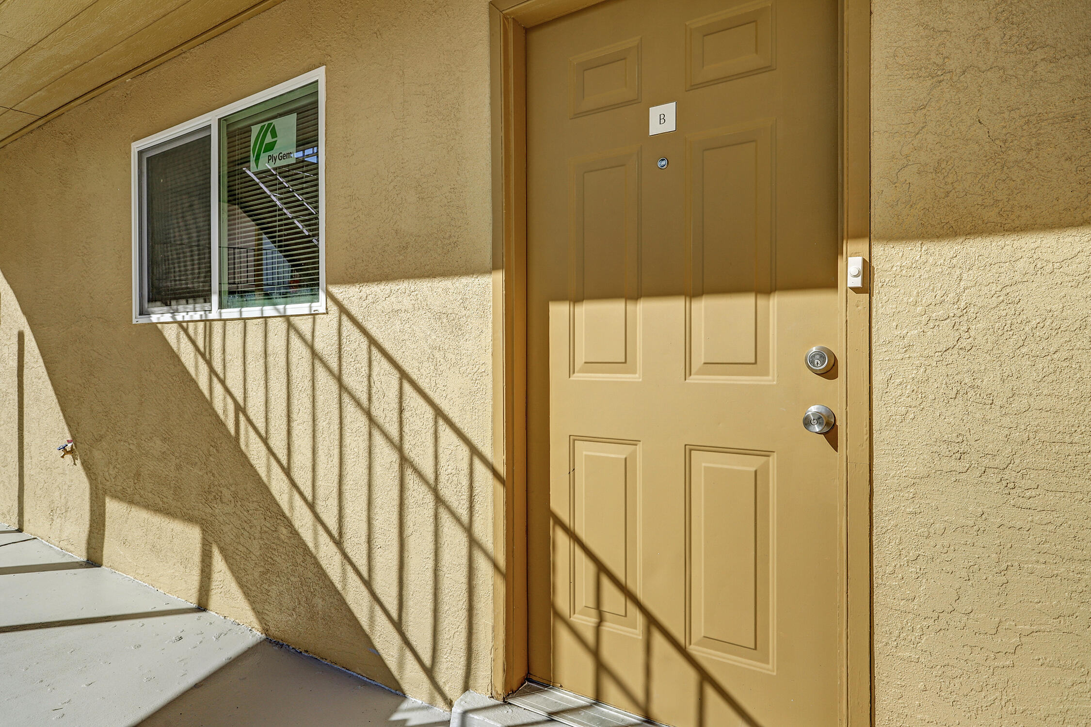 10789 Towner Avenue NE