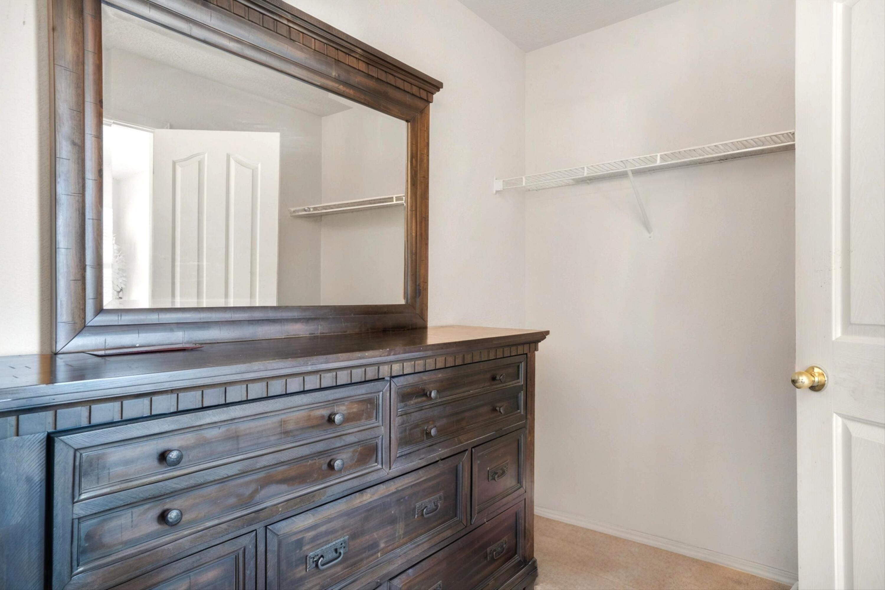 10731 Humphries Lane SW