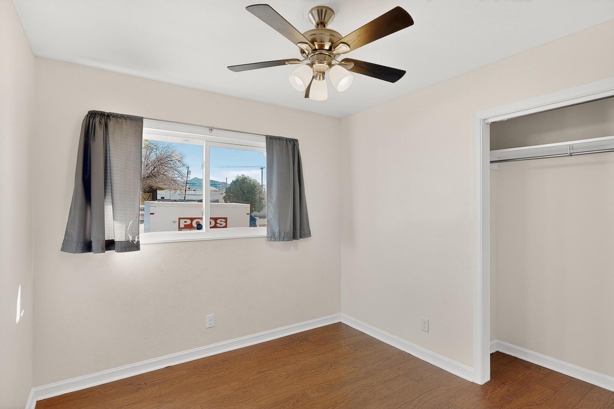 1237 Westerfeld Drive NE