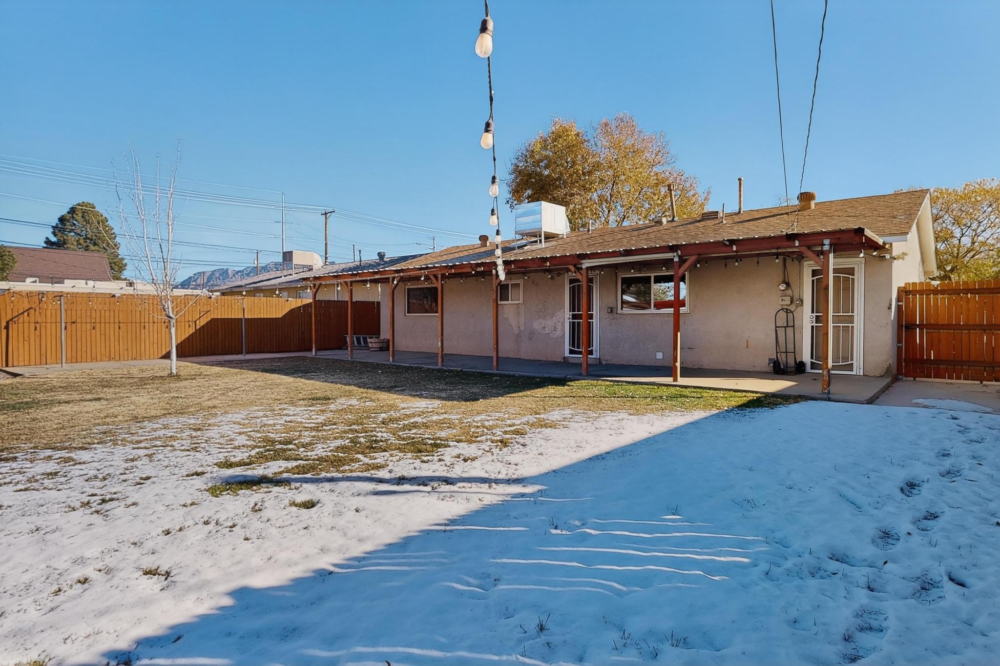 1237 Westerfeld Drive NE