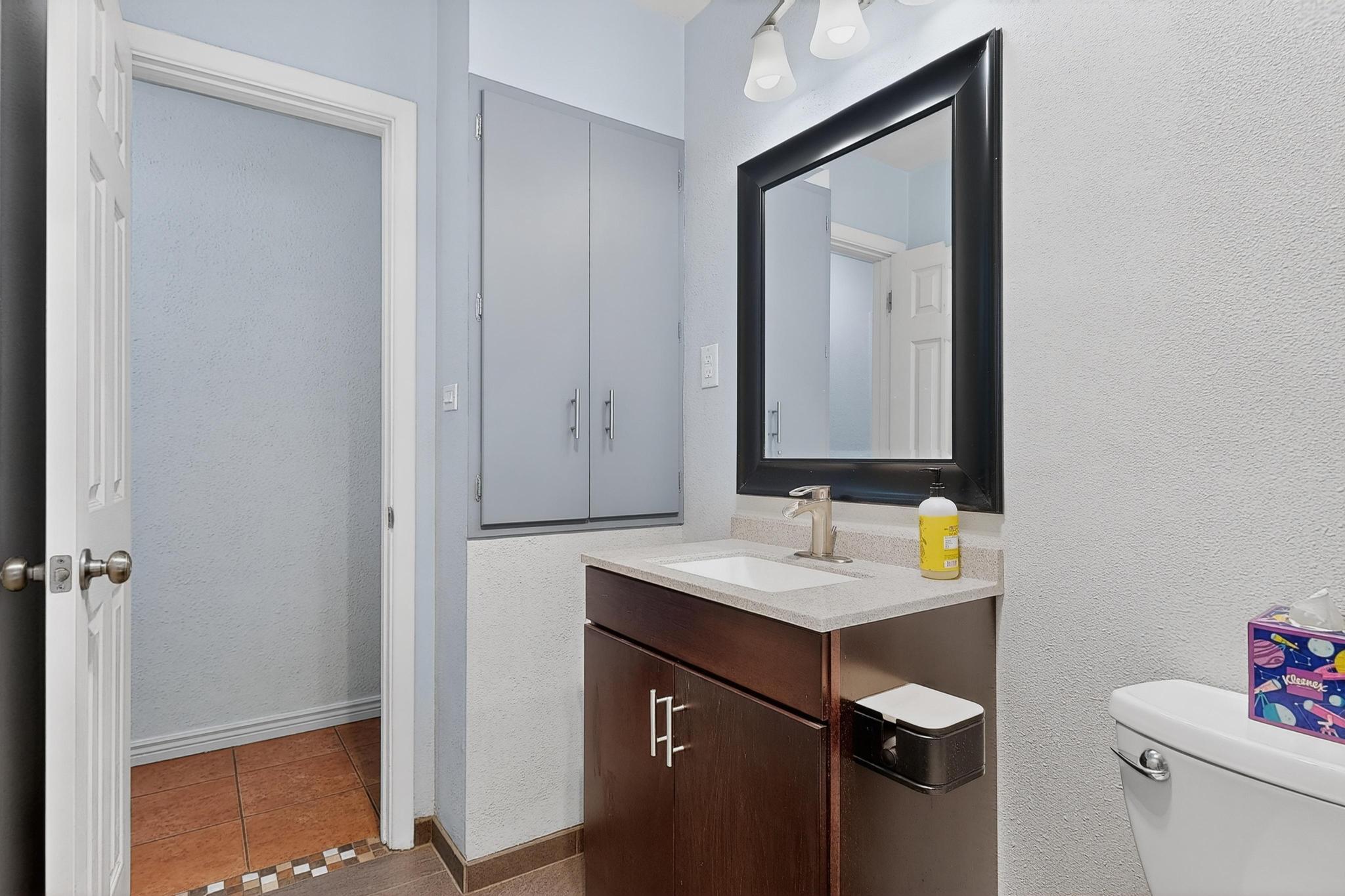 1237 Westerfeld Drive NE