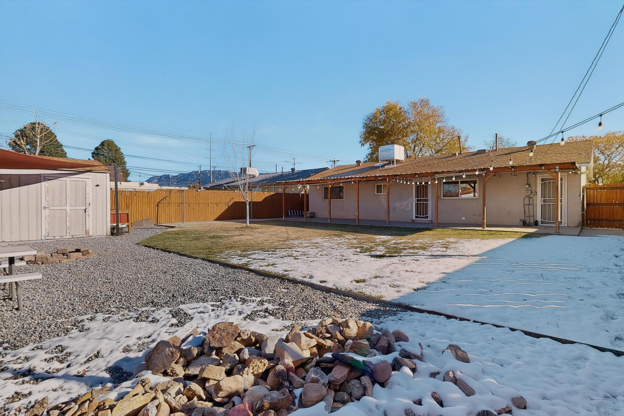 1237 Westerfeld Drive NE