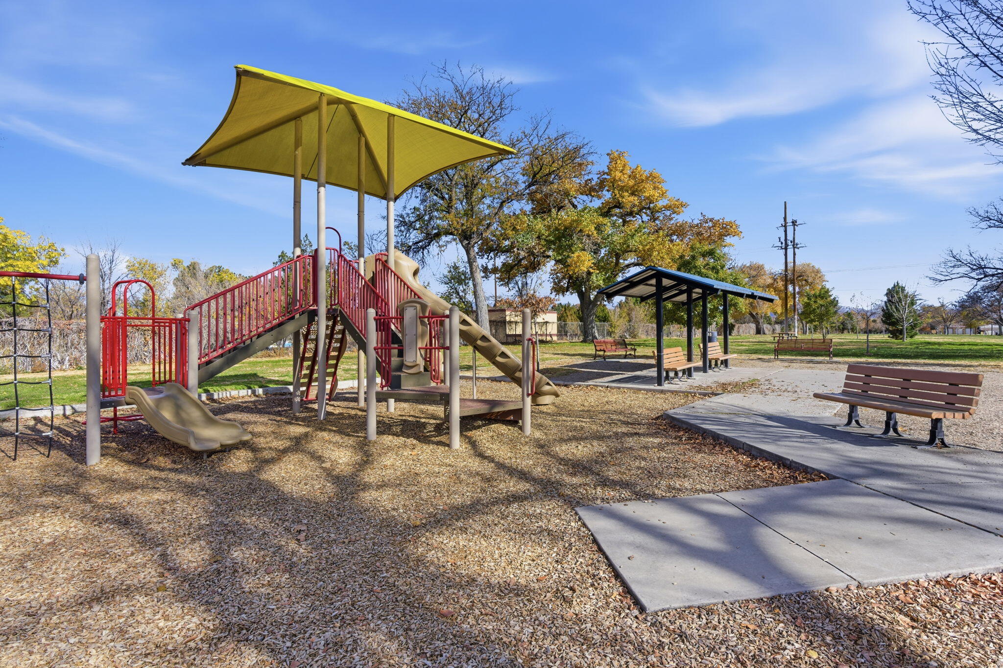 2935 San Rafael Avenue SE