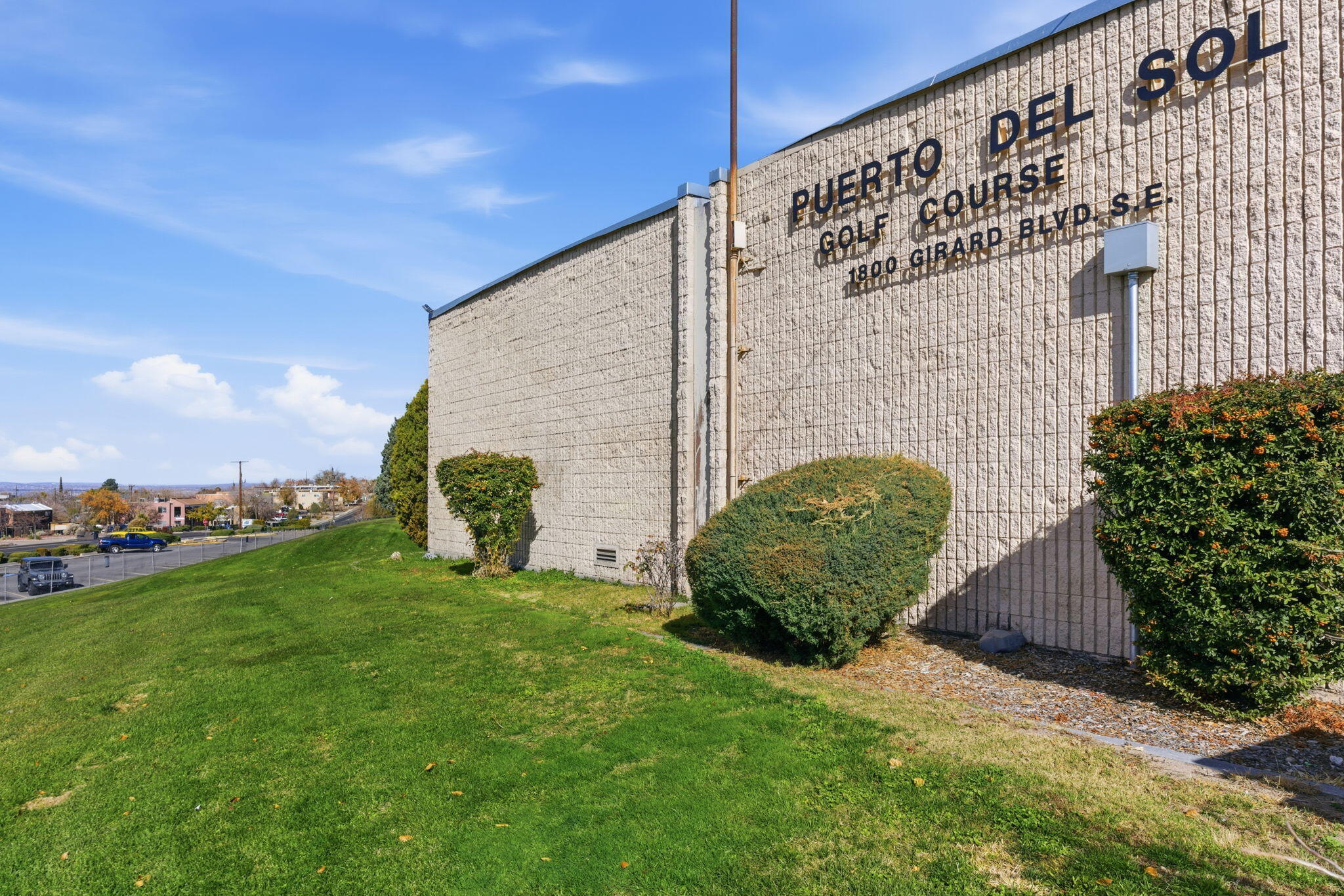 2935 San Rafael Avenue SE