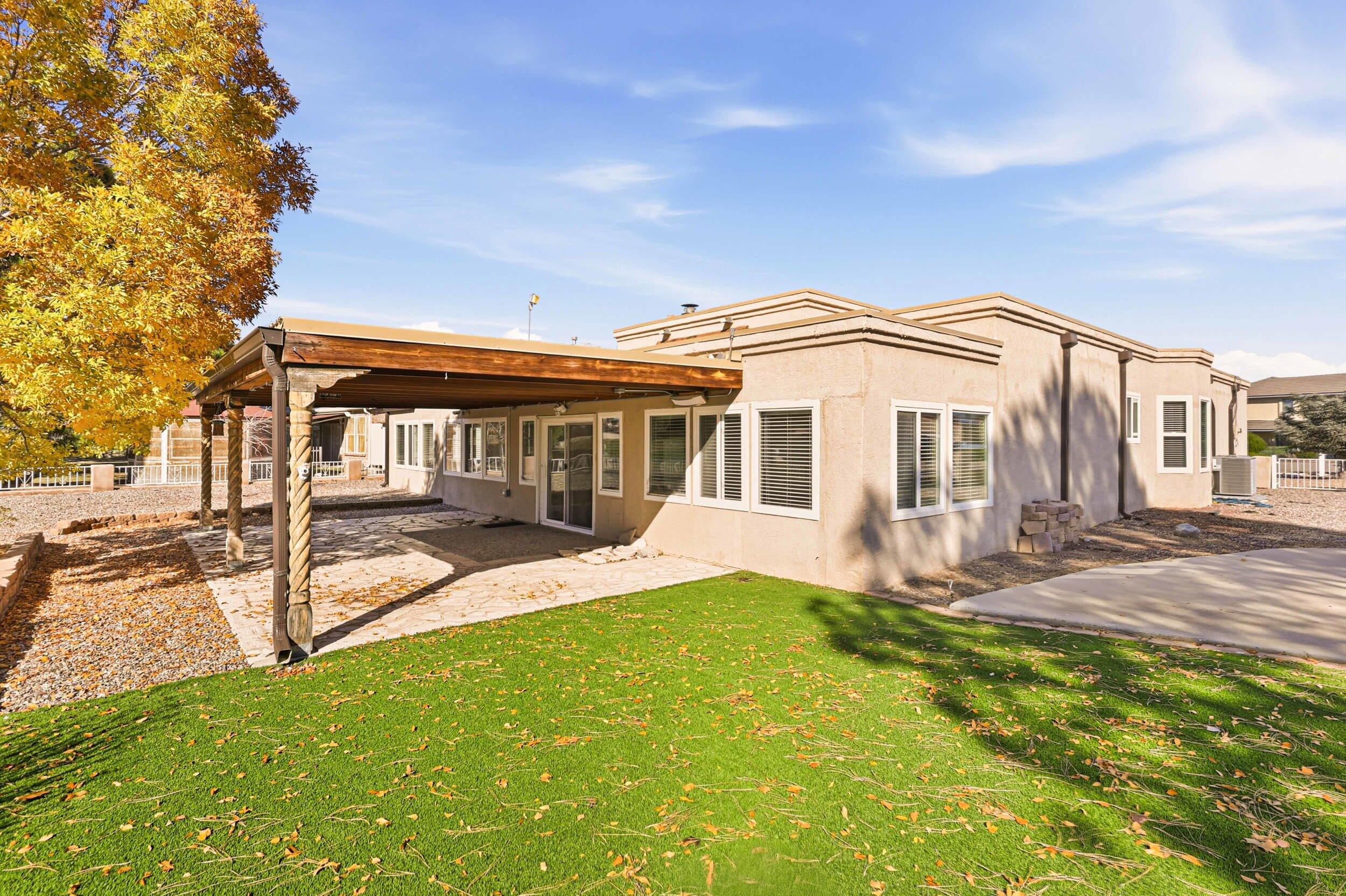 608 Willowbrook Lane