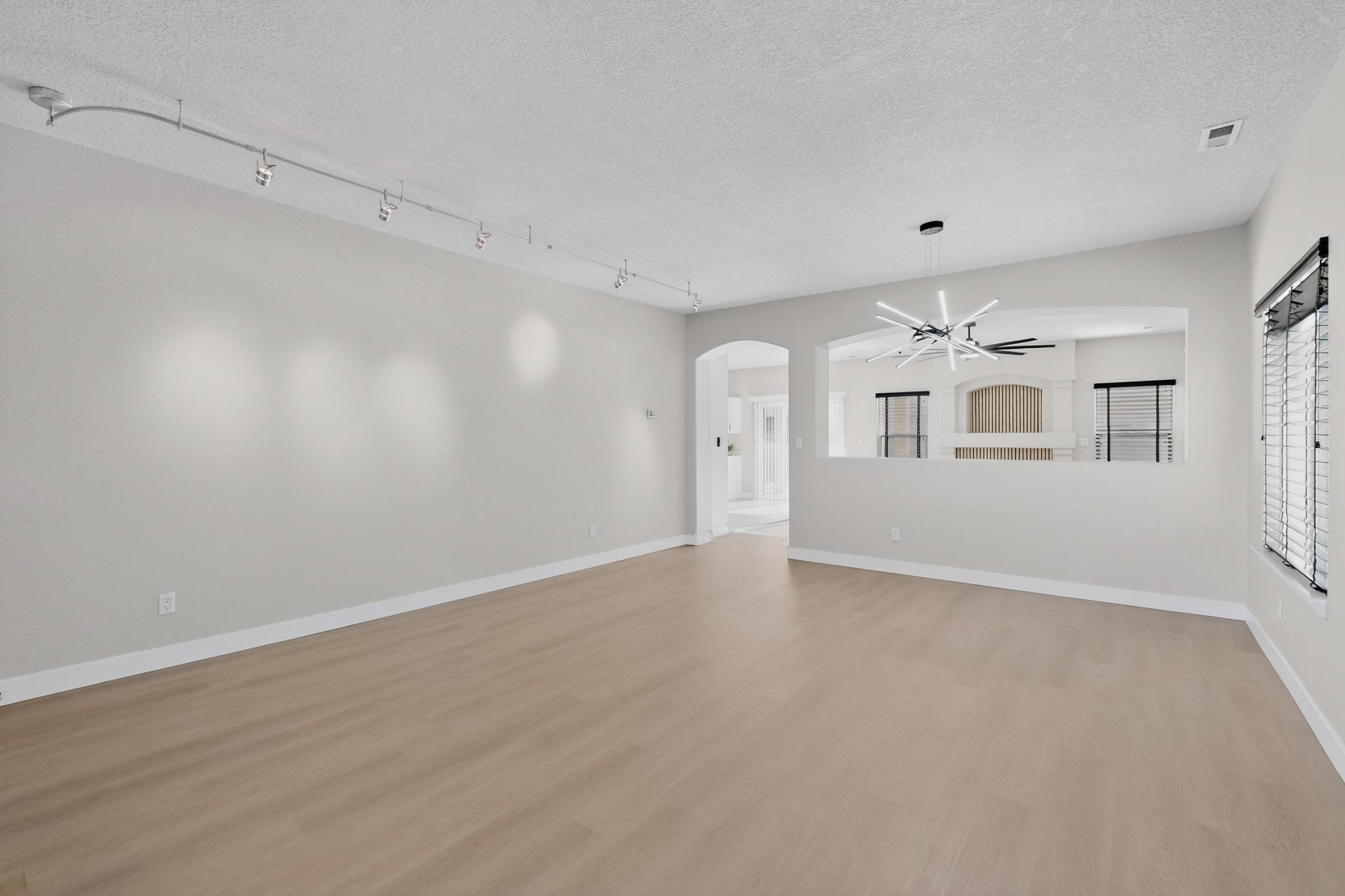 2616 Corte Castellon SE