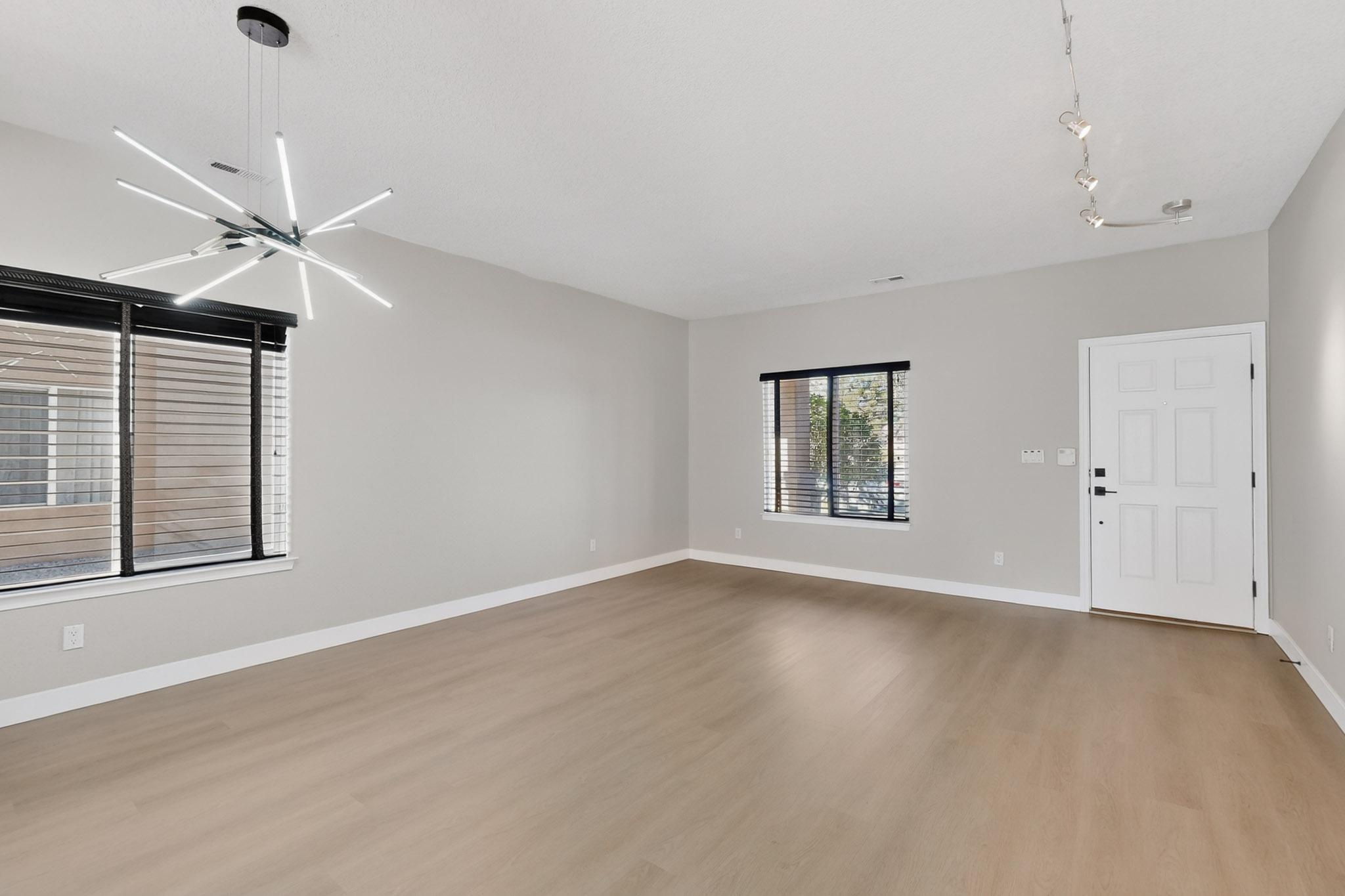 2616 Corte Castellon SE