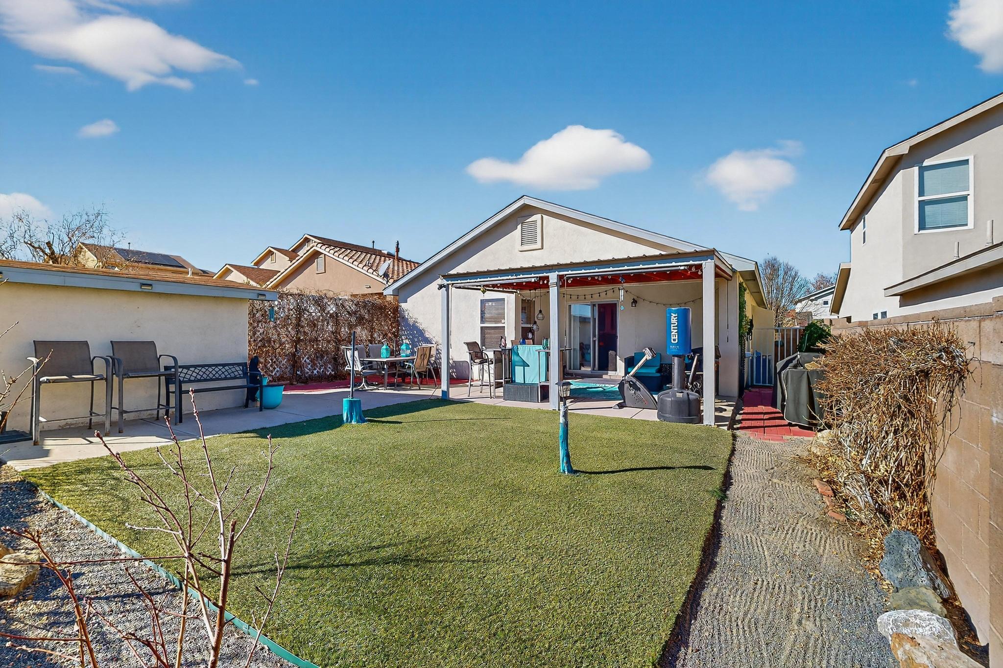 1724 Cielo Oeste Place NW