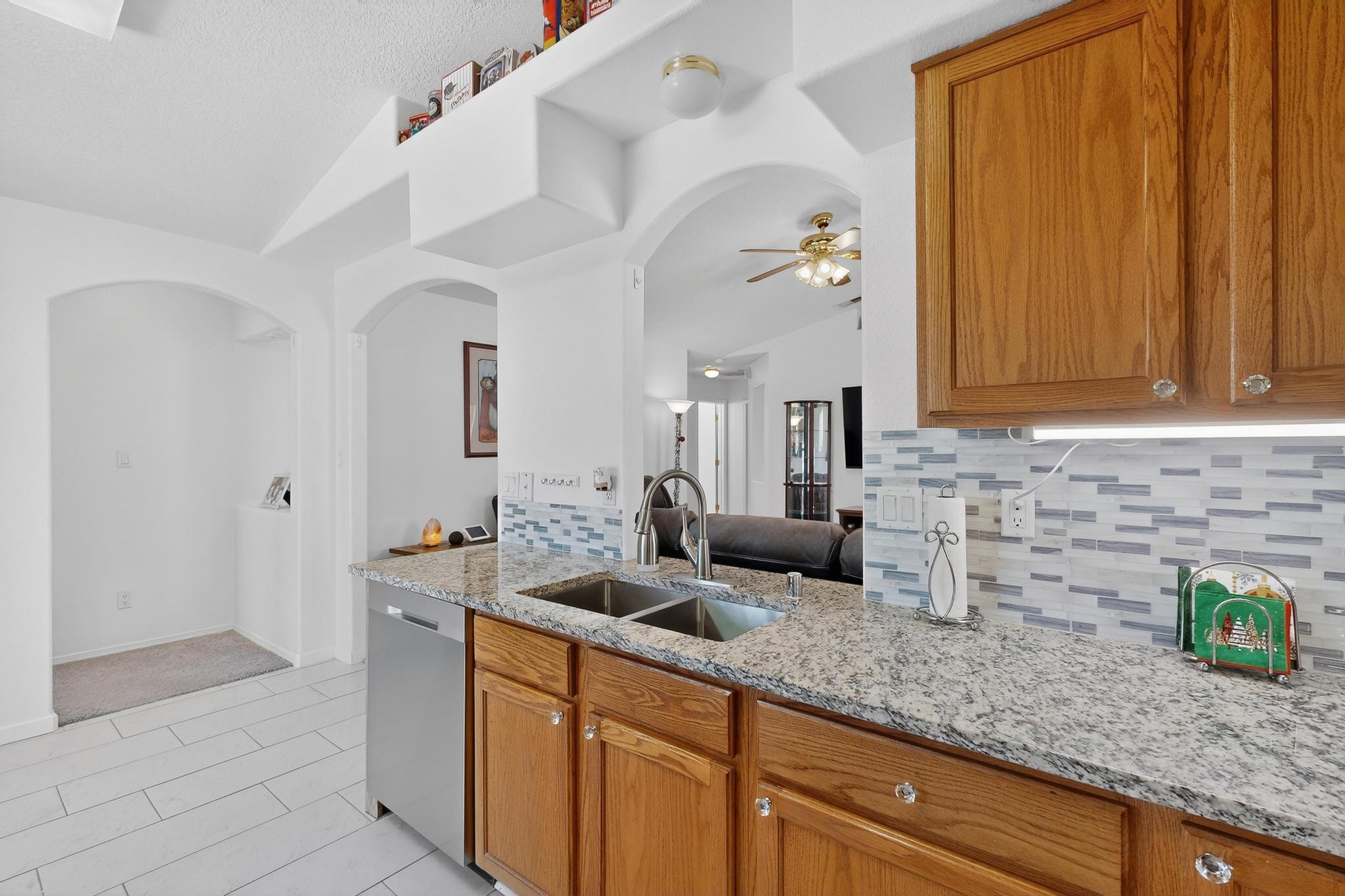 1724 Cielo Oeste Place NW