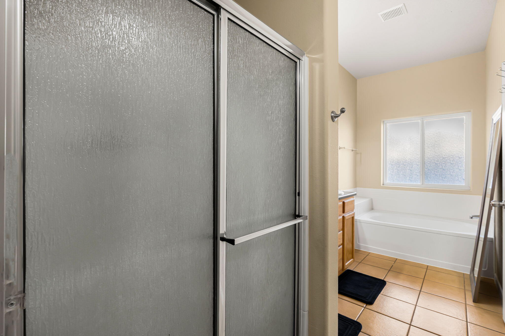 450 Minturn Loop NE