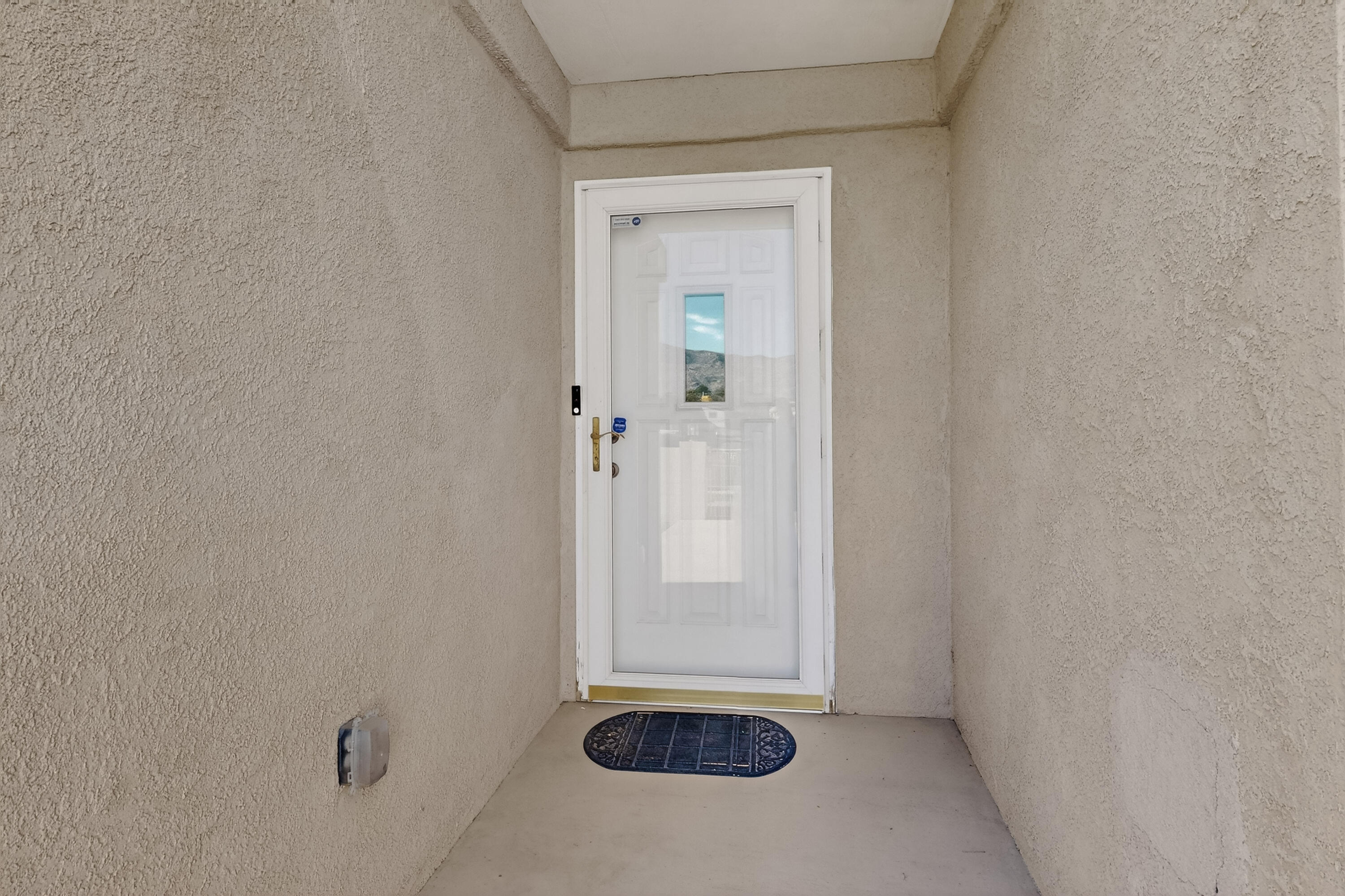 1221 La Charles Drive NE