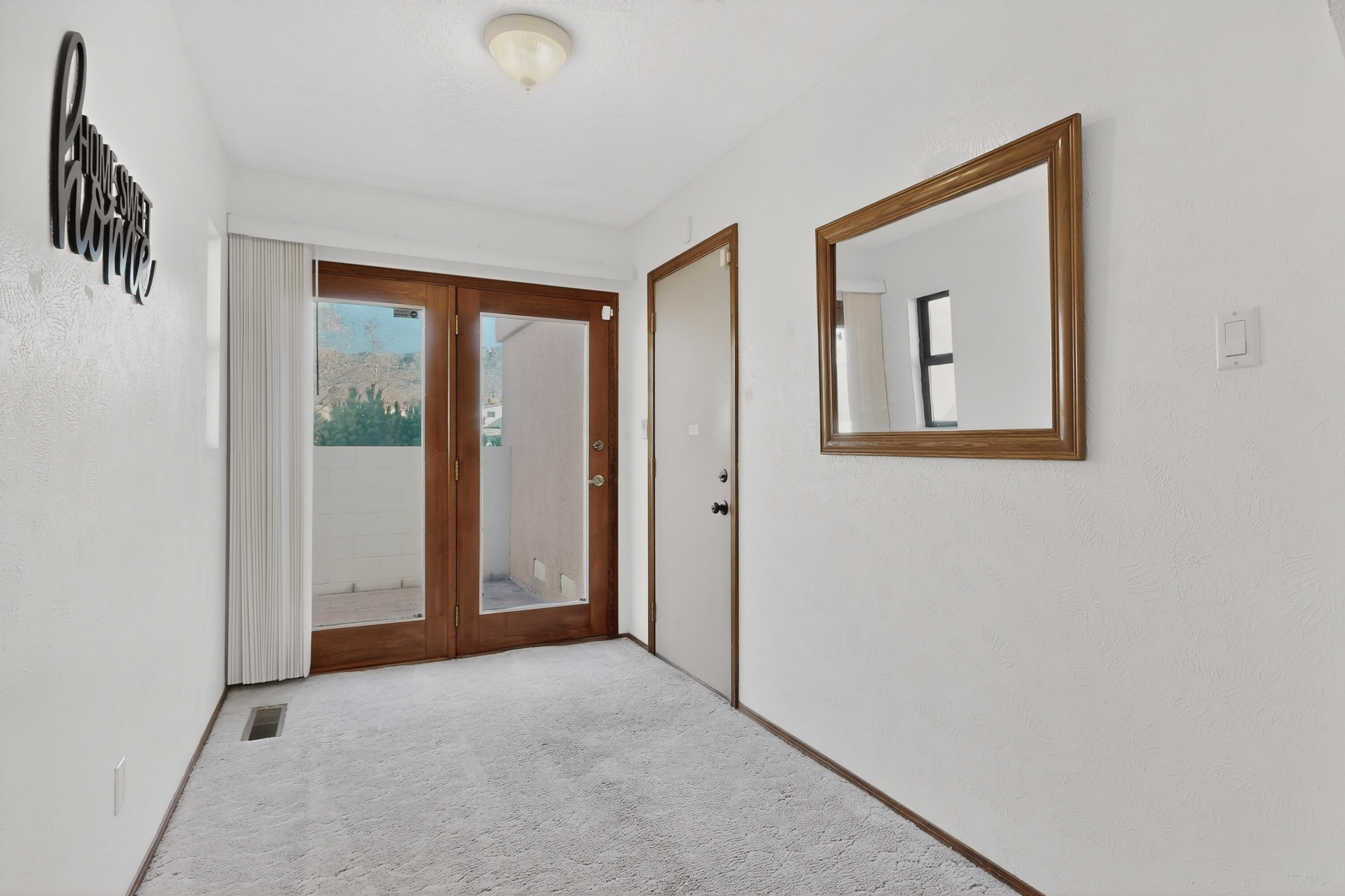 1221 La Charles Drive NE