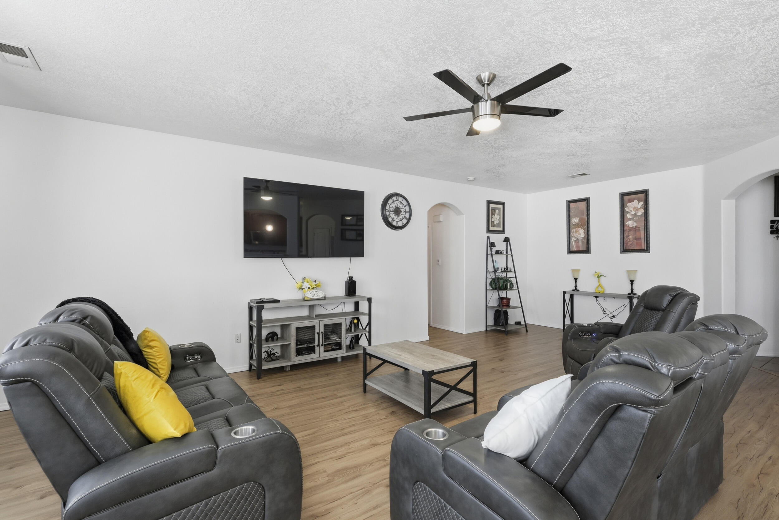 3171 Wagon Wheel Street SW