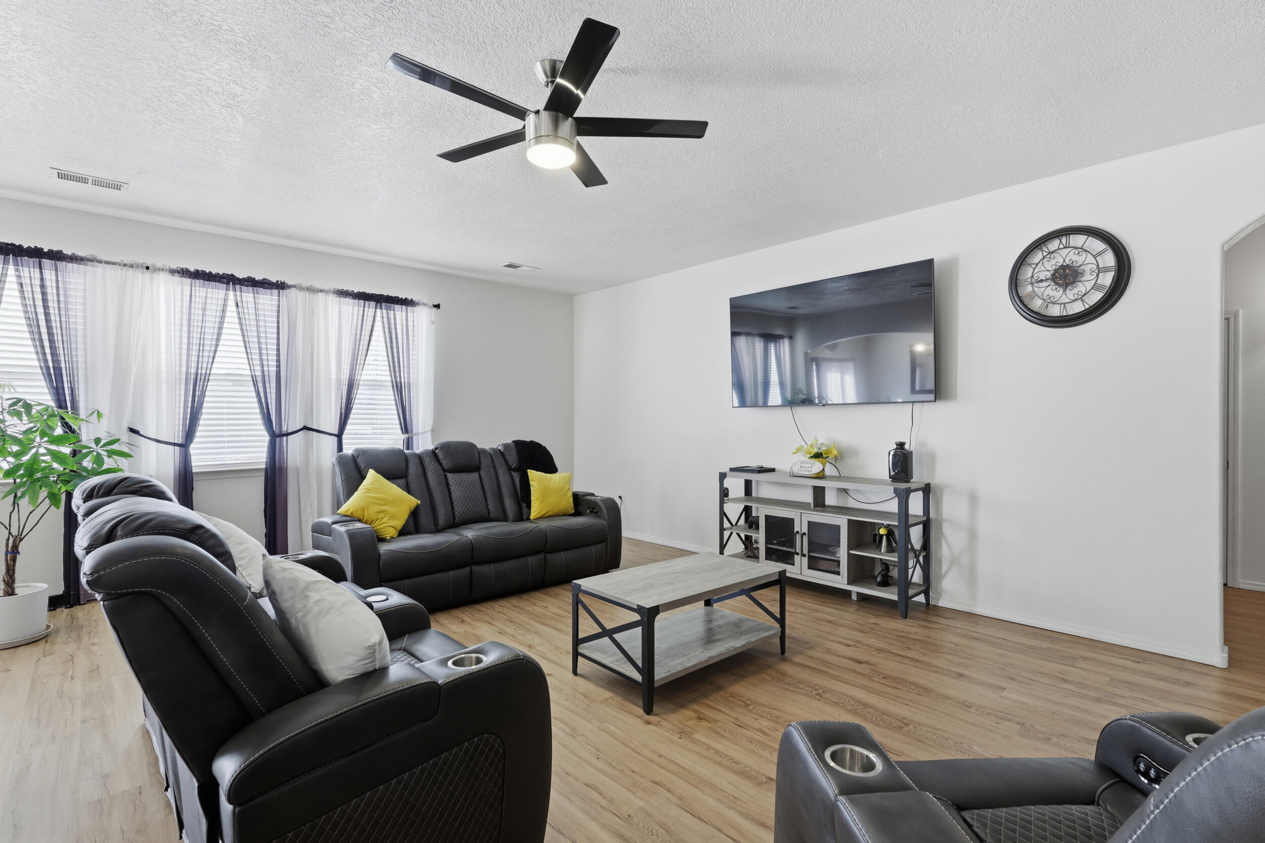 3171 Wagon Wheel Street SW