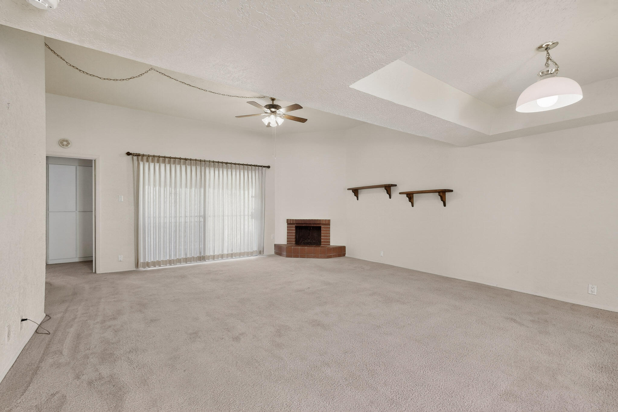 34 Casa Hermosa Drive NE