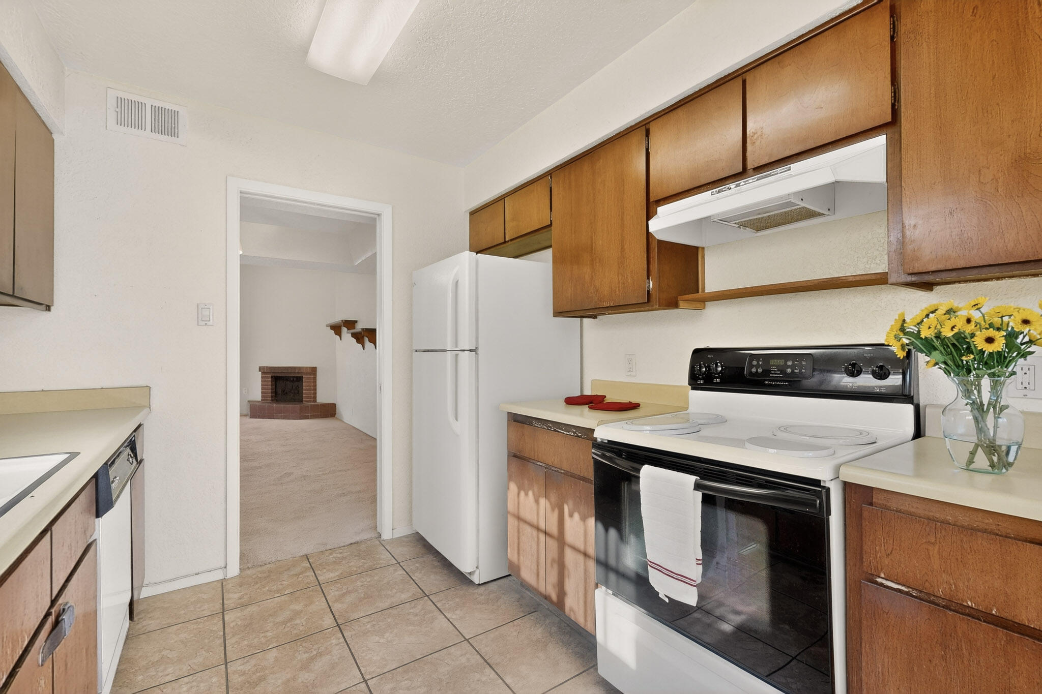 34 Casa Hermosa Drive NE