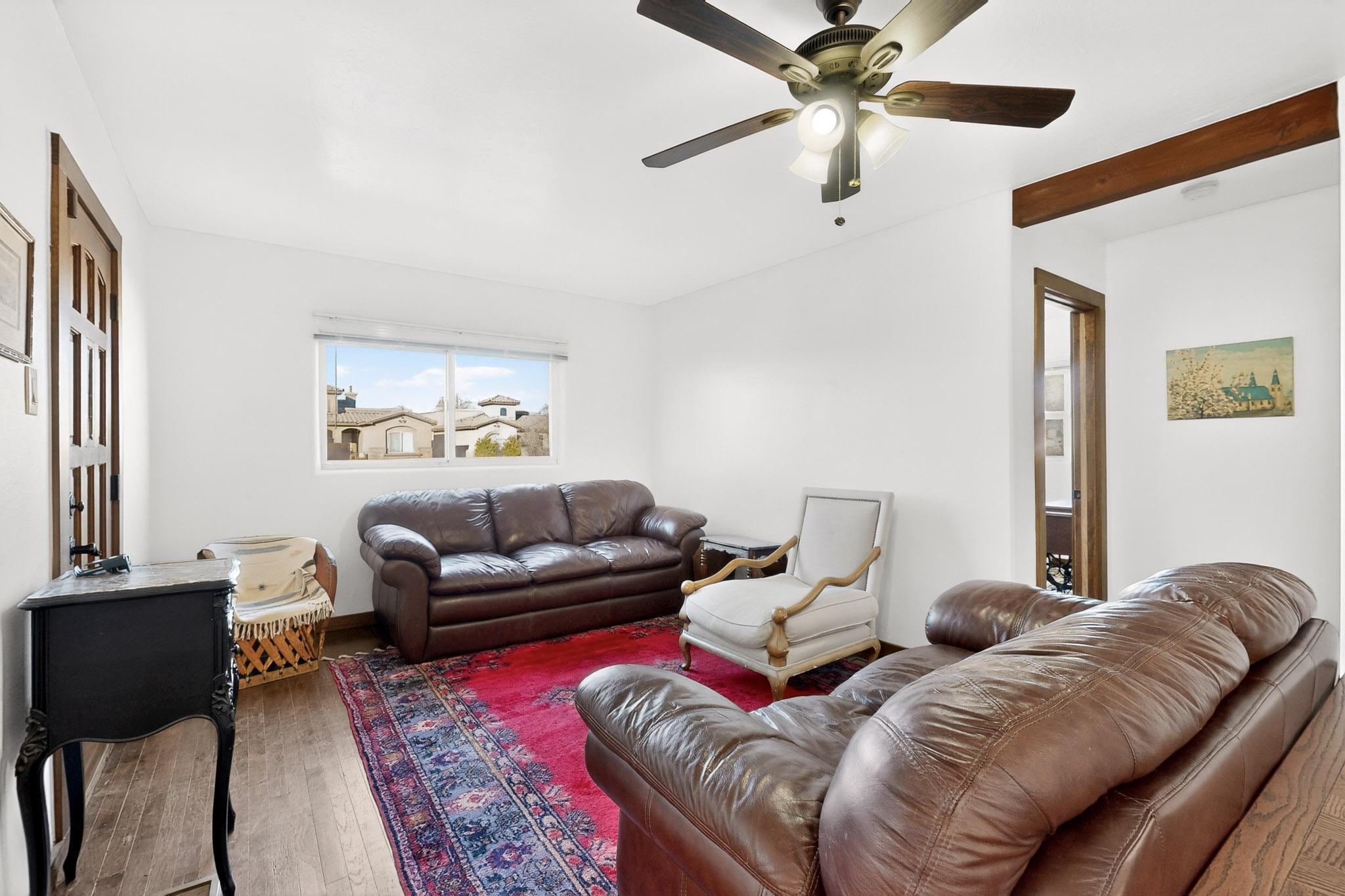 98 Rancho Pequenos Way NW