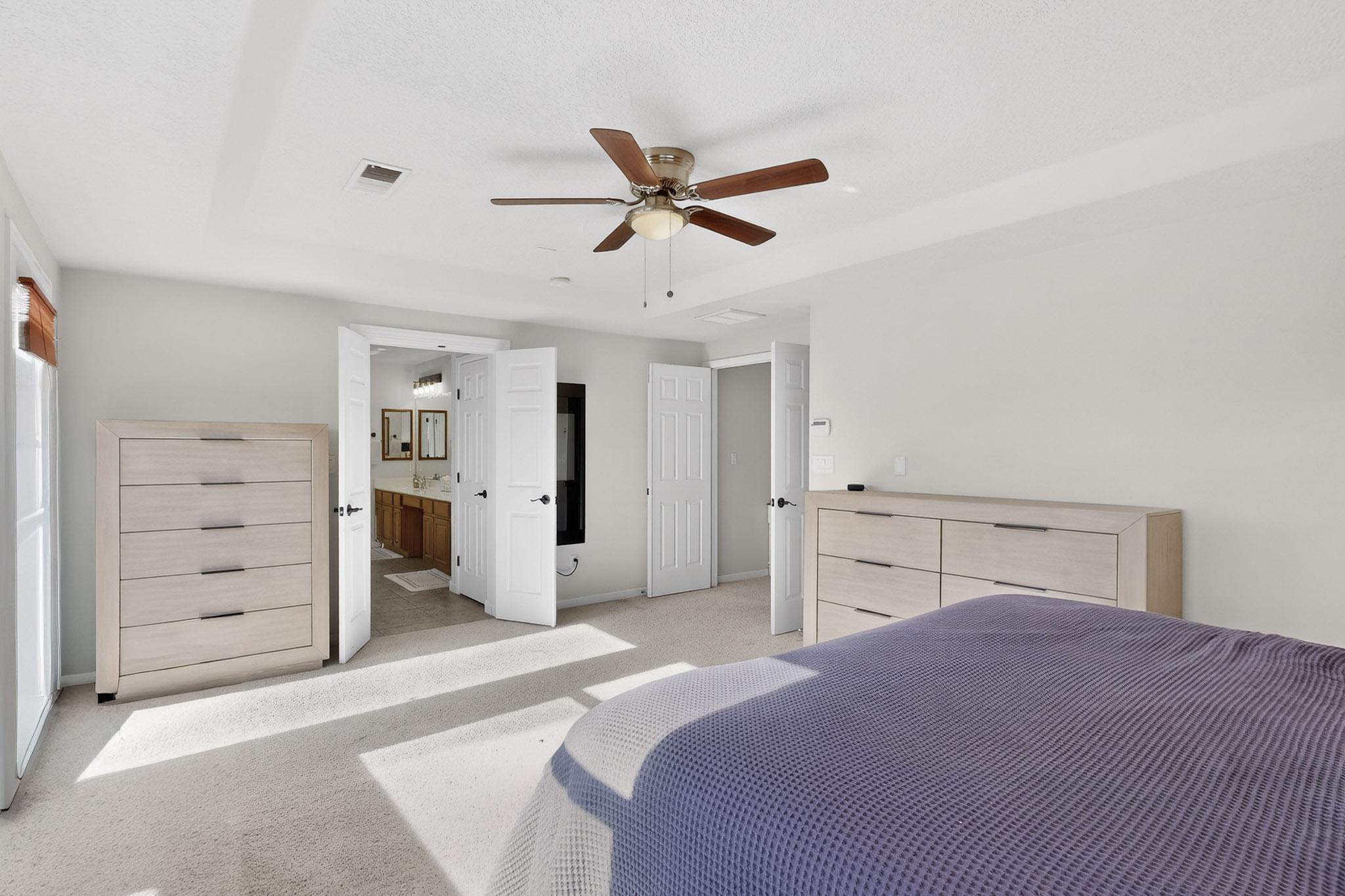 7121 Fairbanks Drive NE