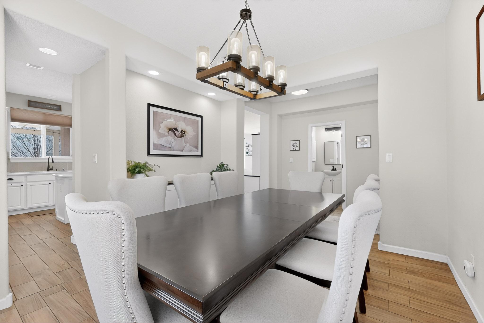 7121 Fairbanks Drive NE