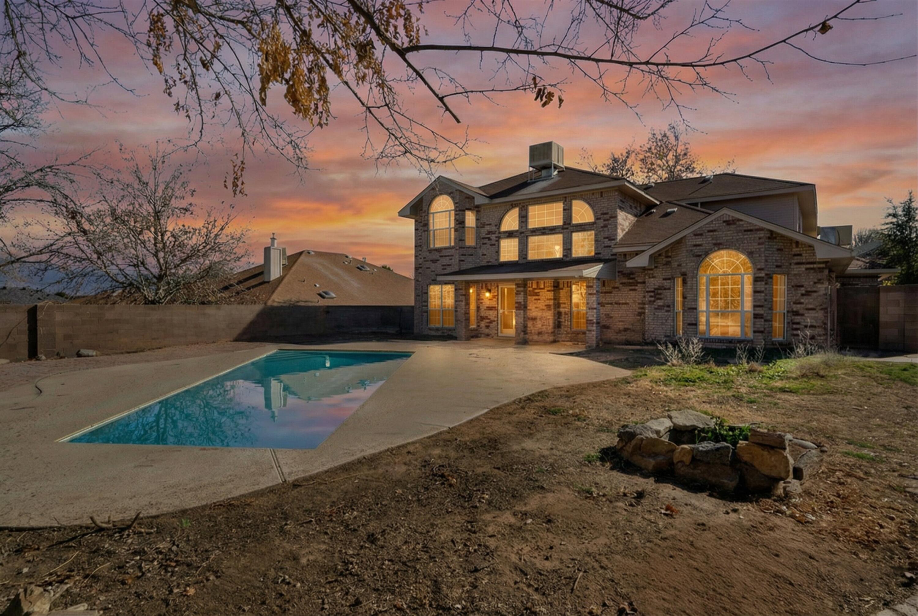 4327 Rio Colorado Road NW