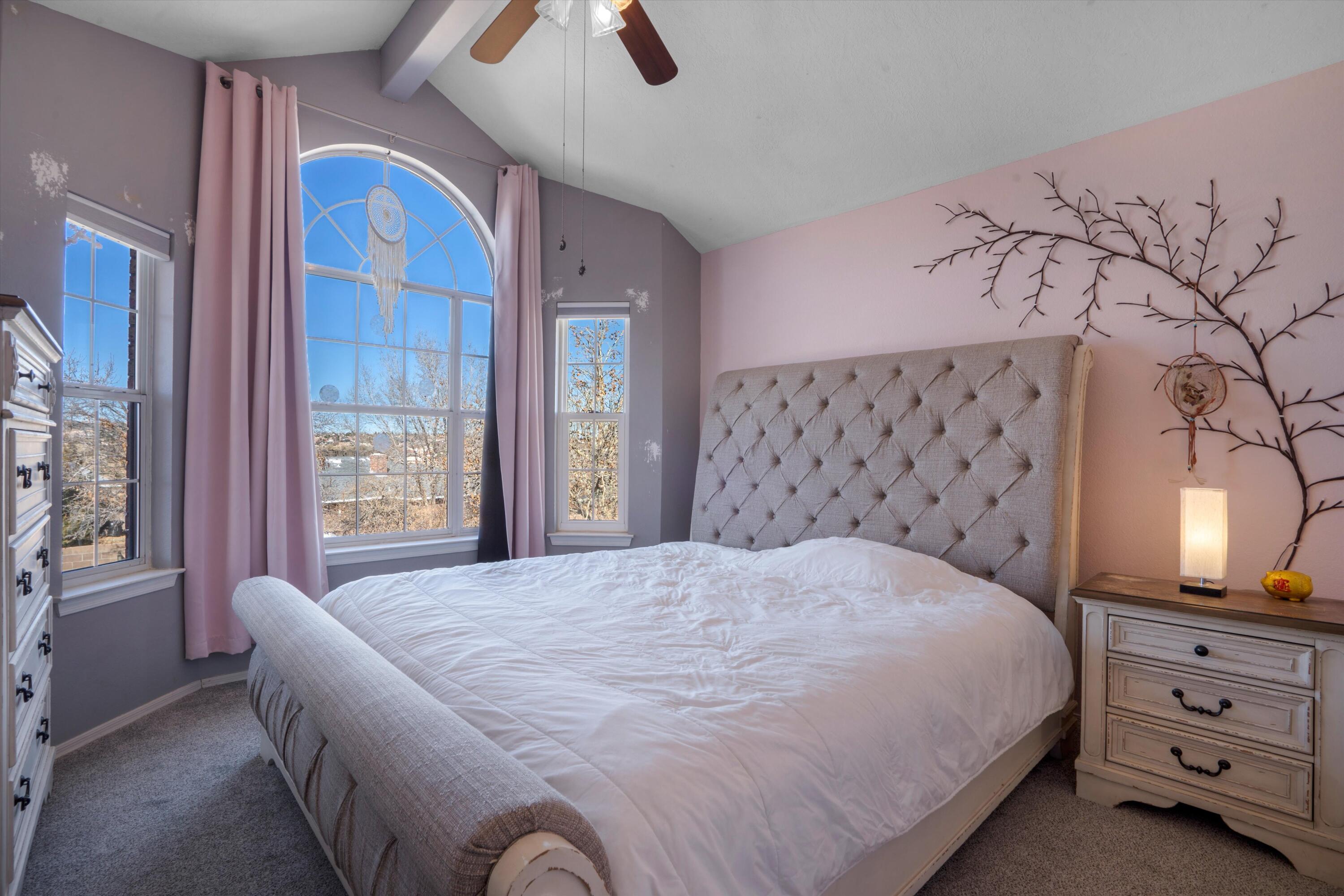 4327 Rio Colorado Road NW