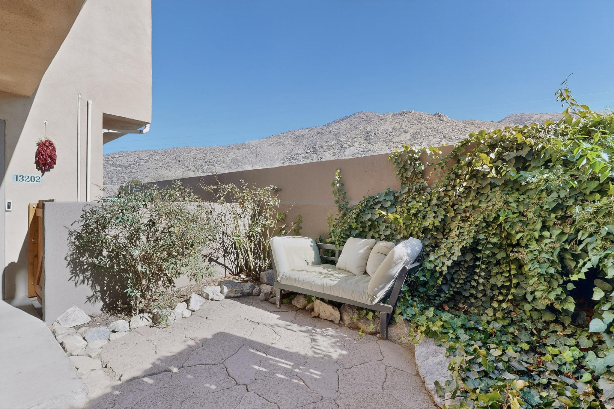 13202 Candelaria Road NE