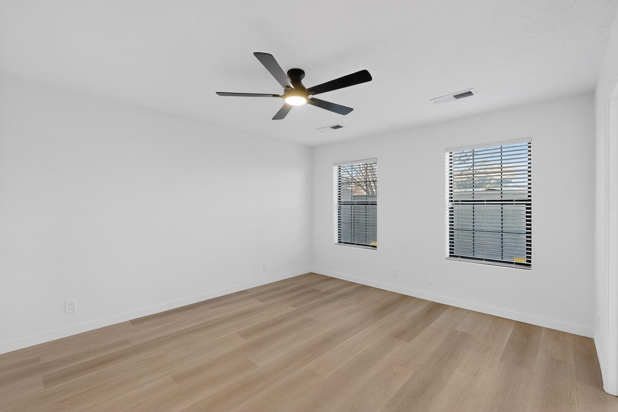 619 Avenida Montoya NE