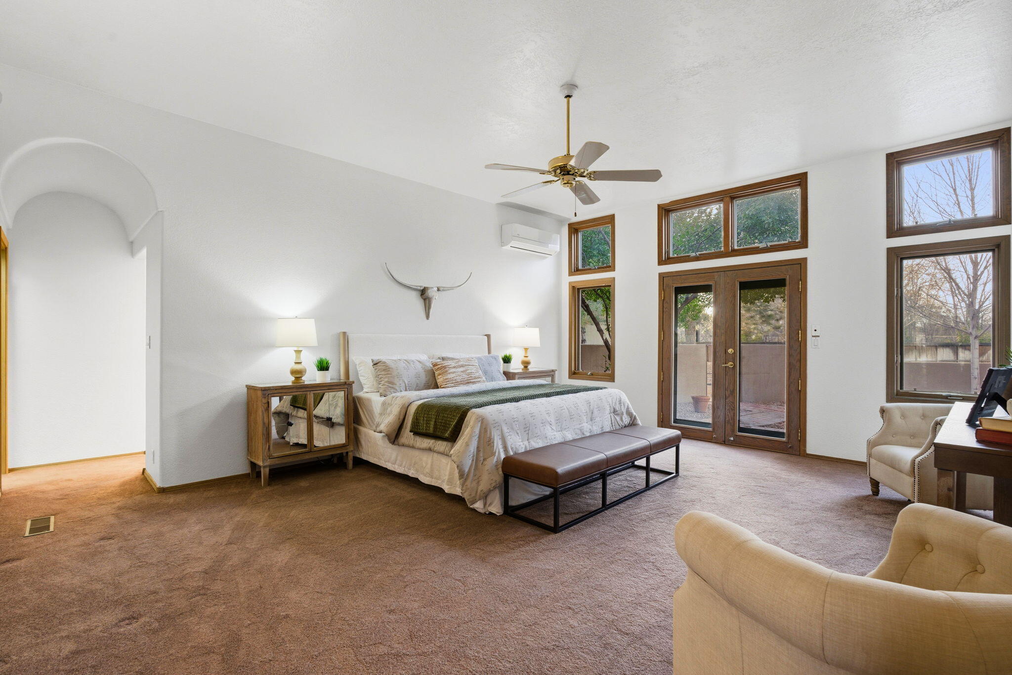 5801 Padre Roberto Road NW