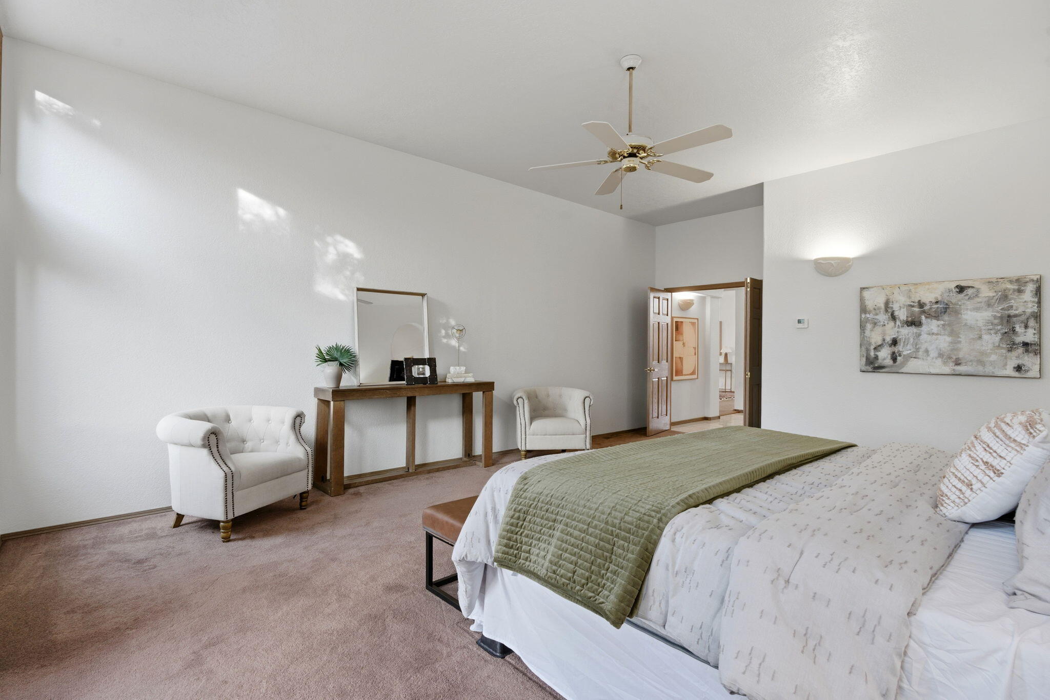 5801 Padre Roberto Road NW