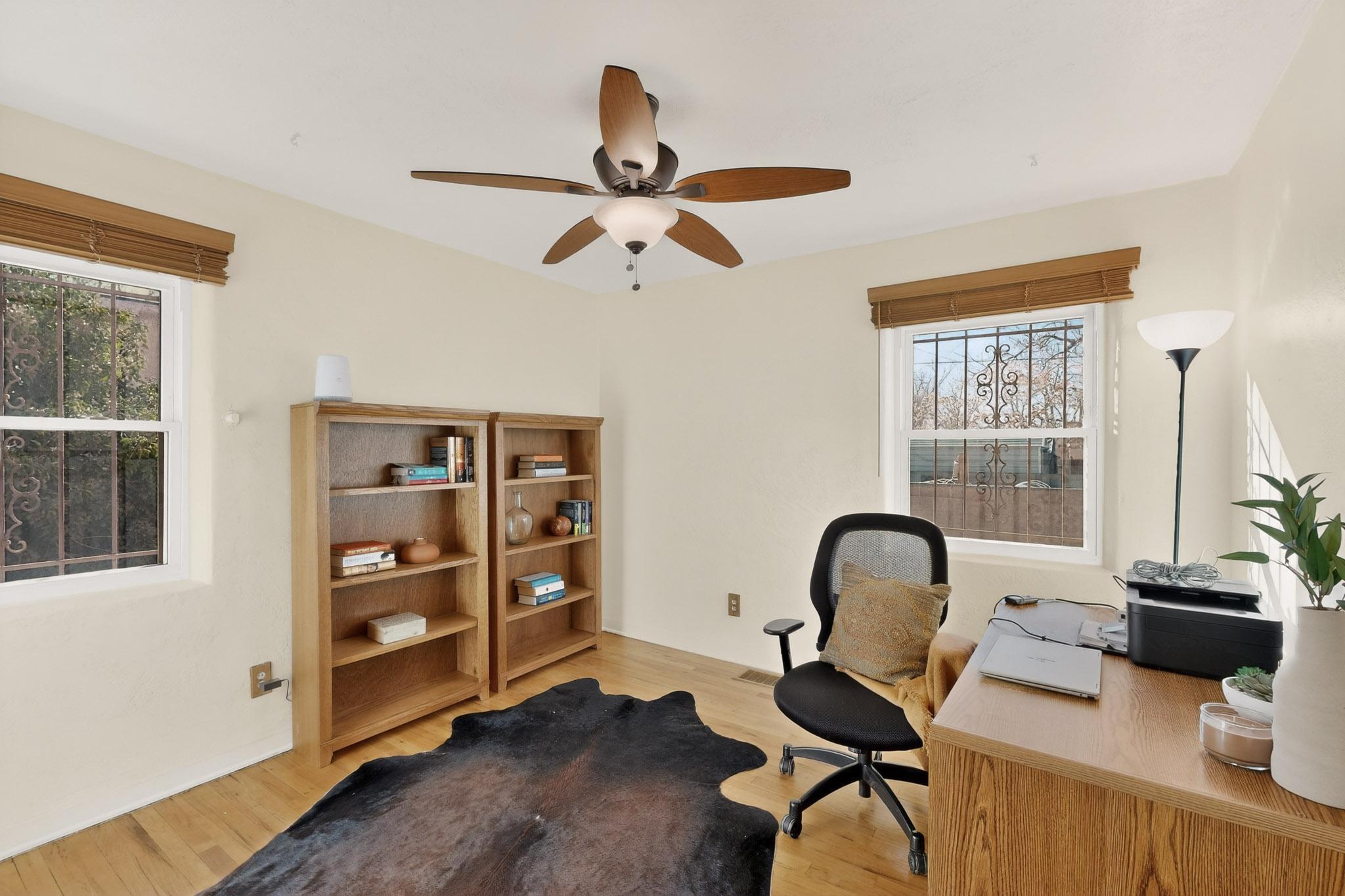 701 Alvarado Drive SE