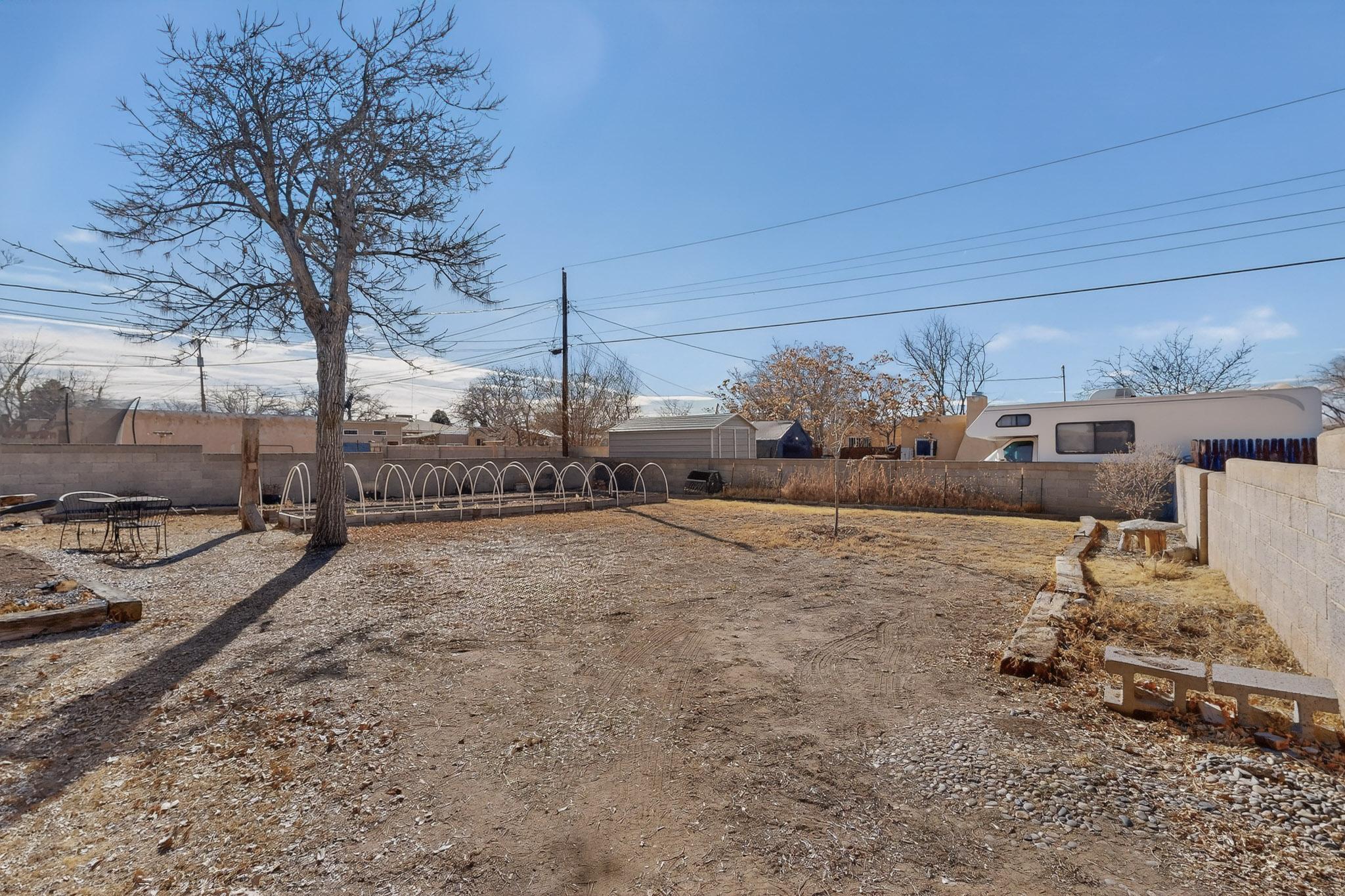 701 Alvarado Drive SE