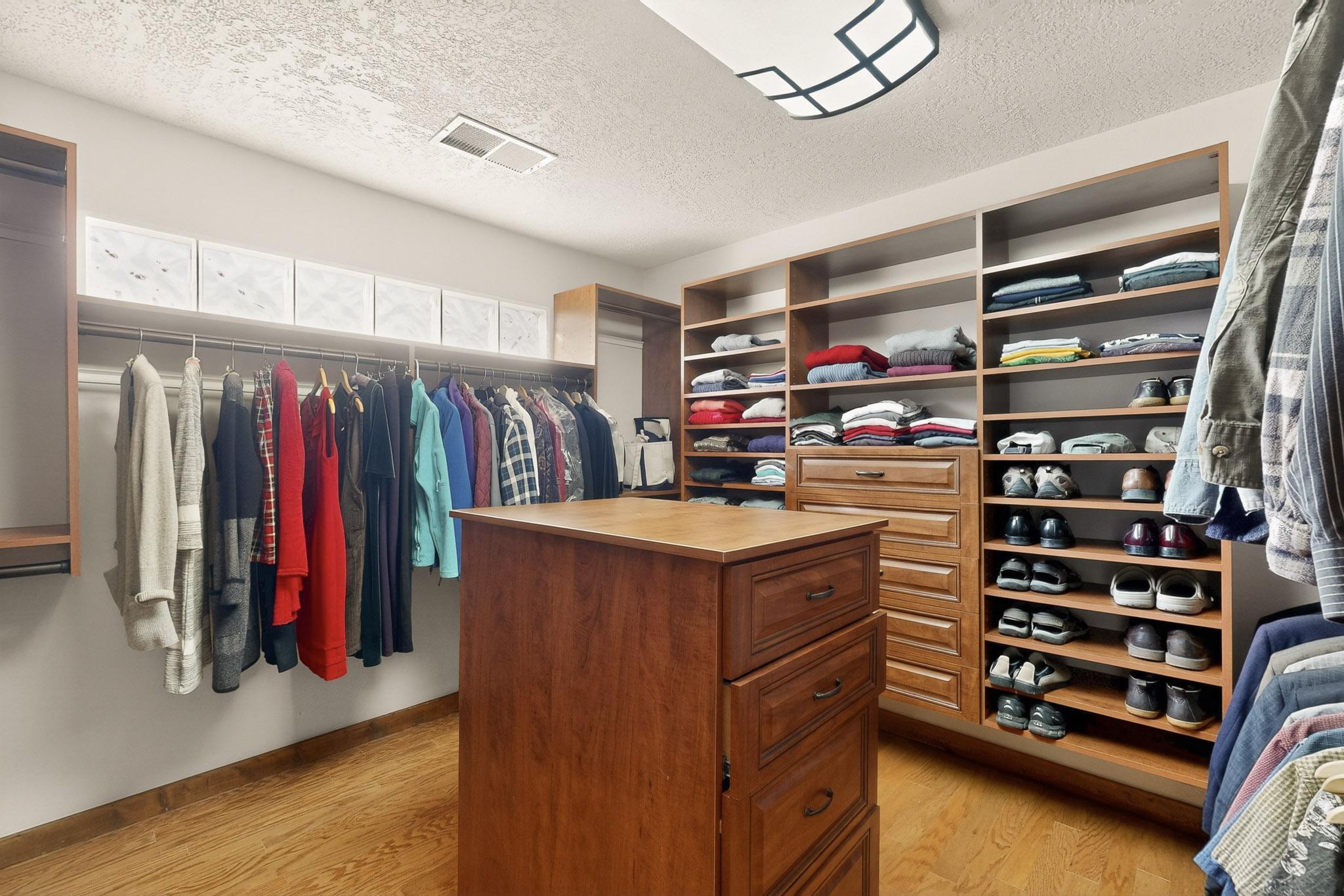 42 Cedar Hill Place NE