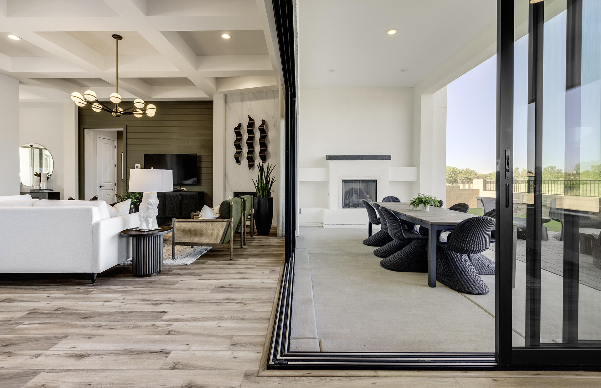 6748 Akademeia Loop NE