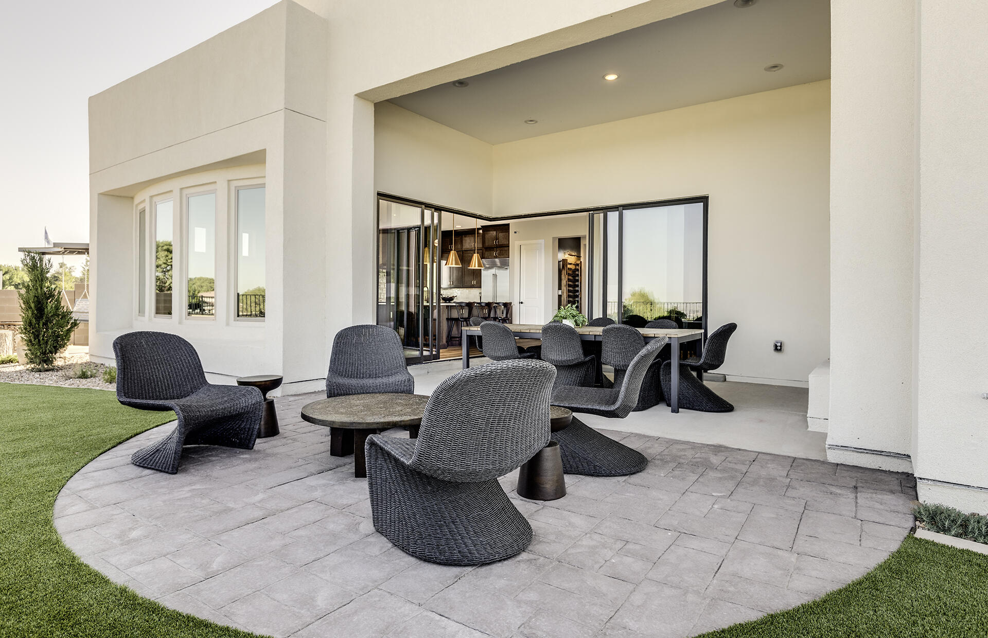 6748 Akademeia Loop NE