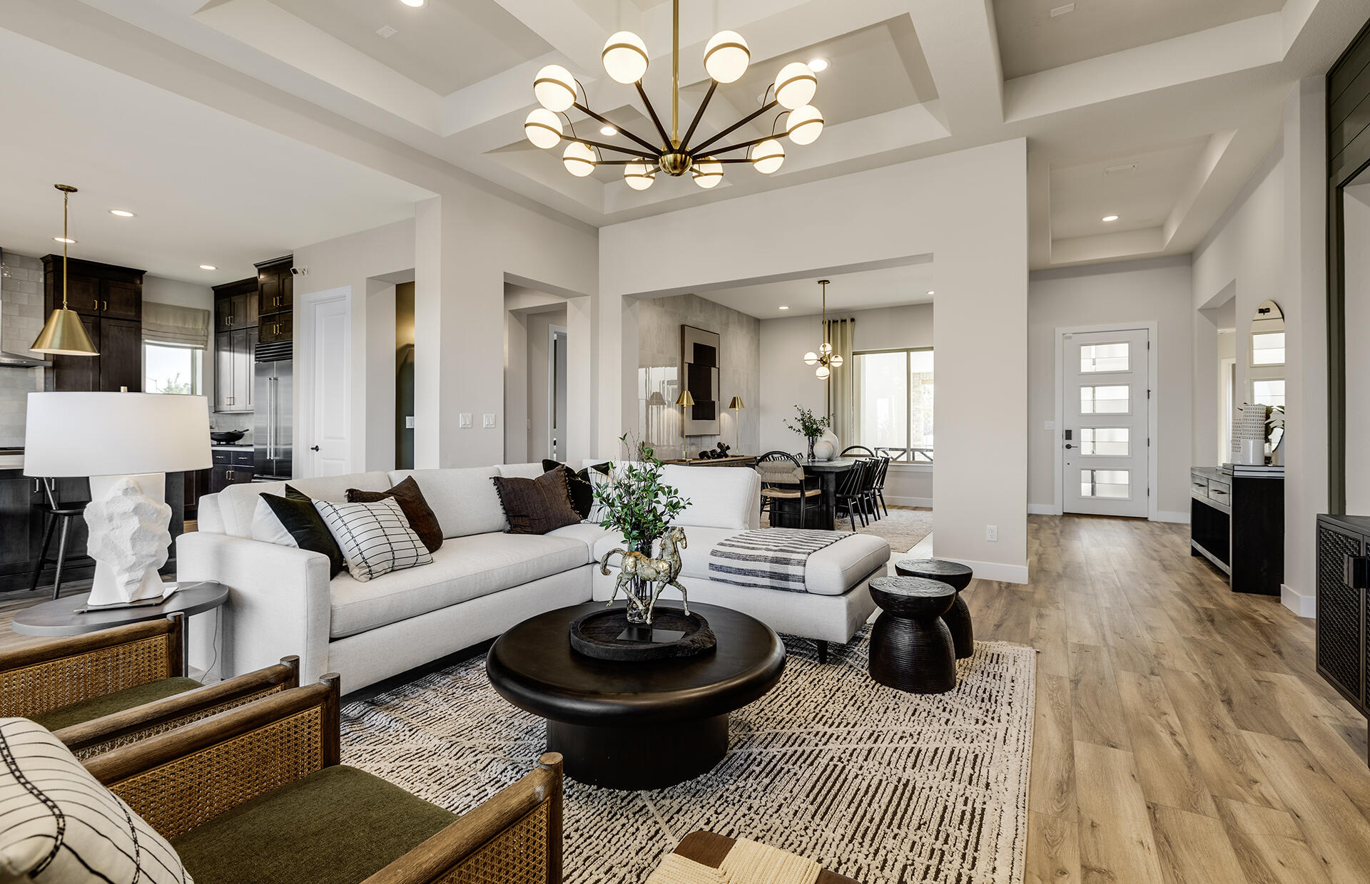 6748 Akademeia Loop NE