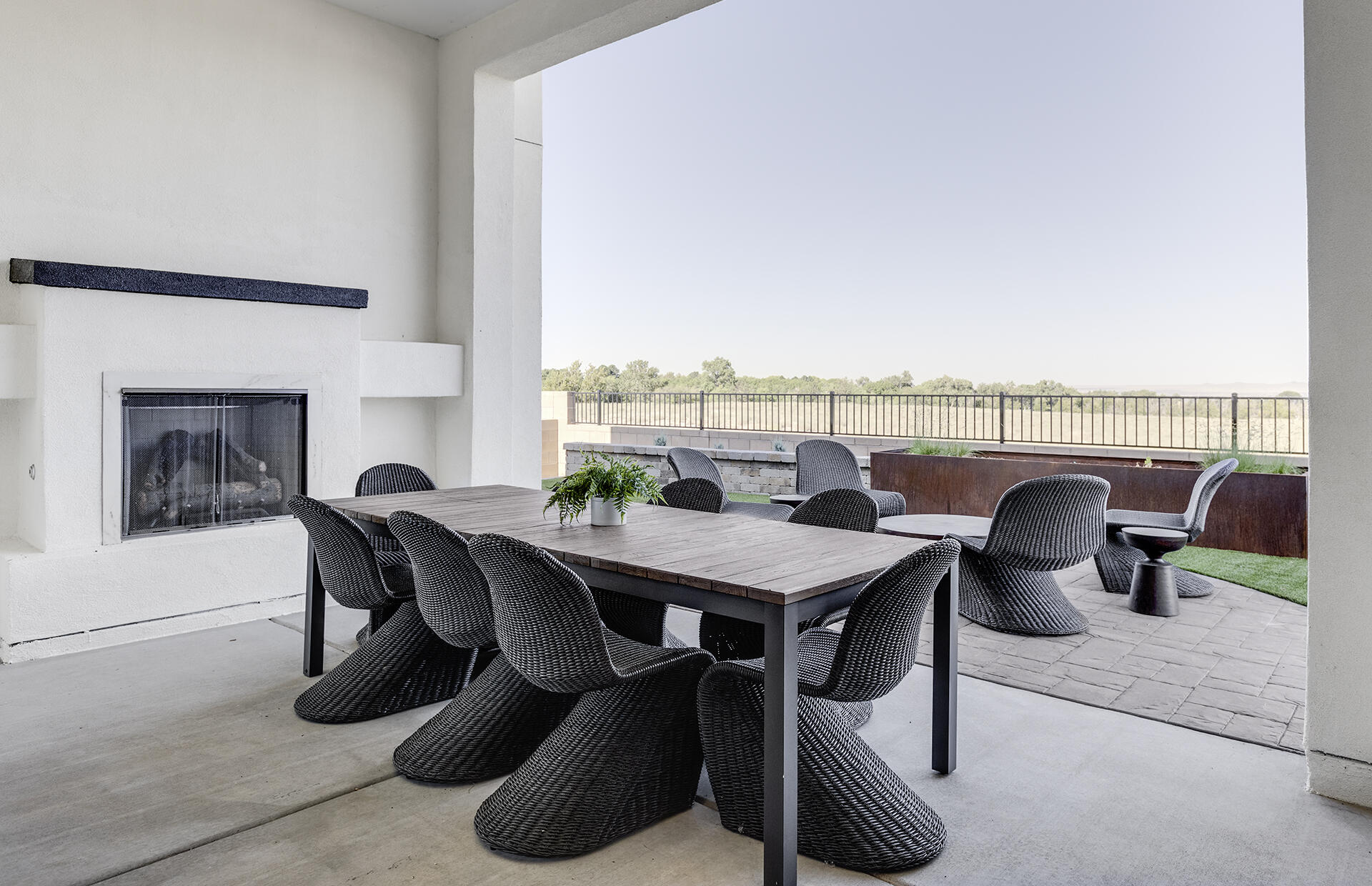 6748 Akademeia Loop NE