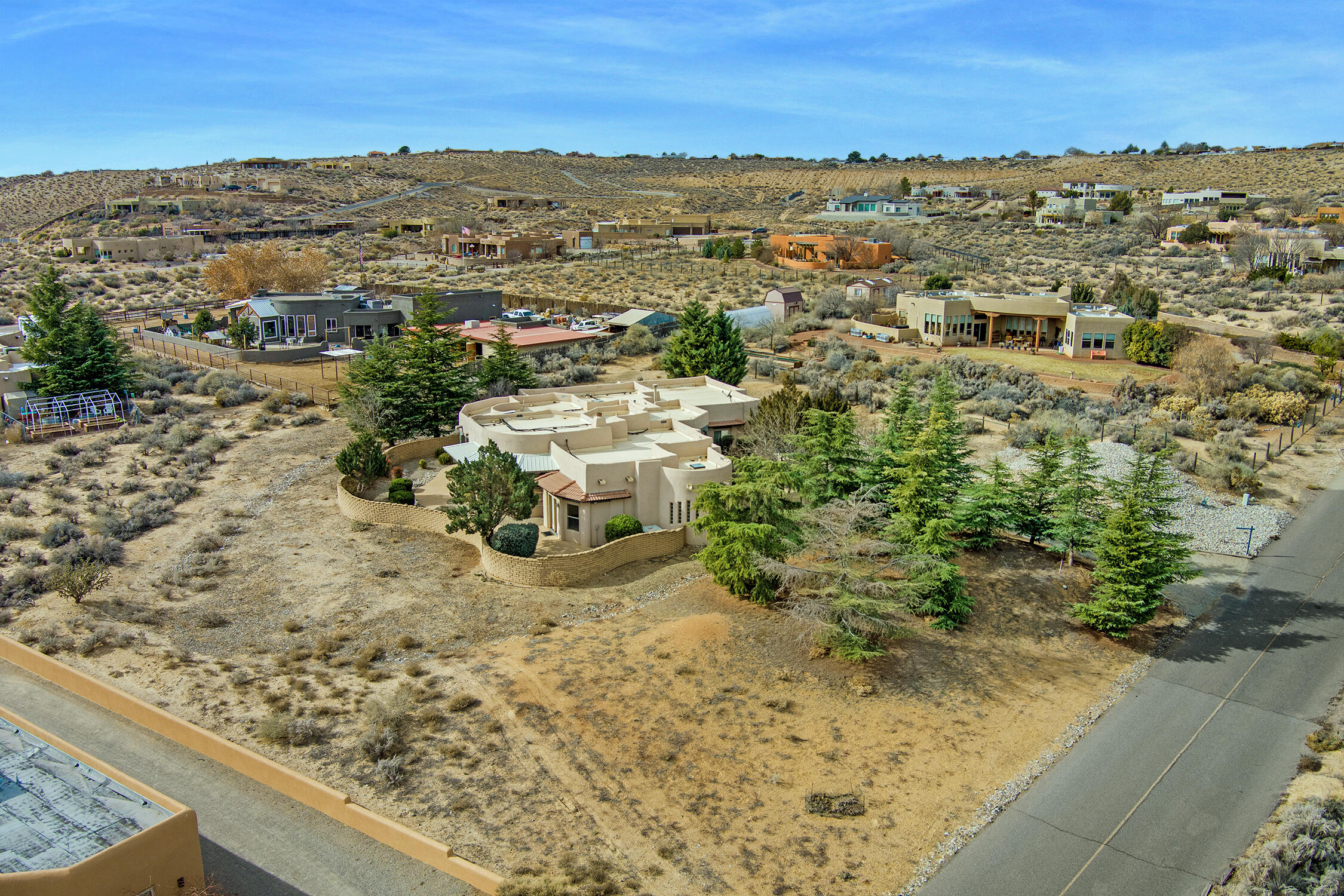 179 Tierra Encantada