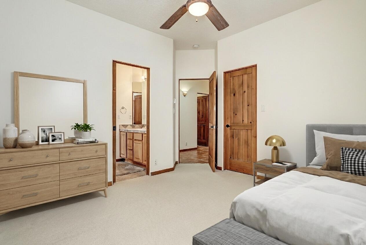 179 Tierra Encantada