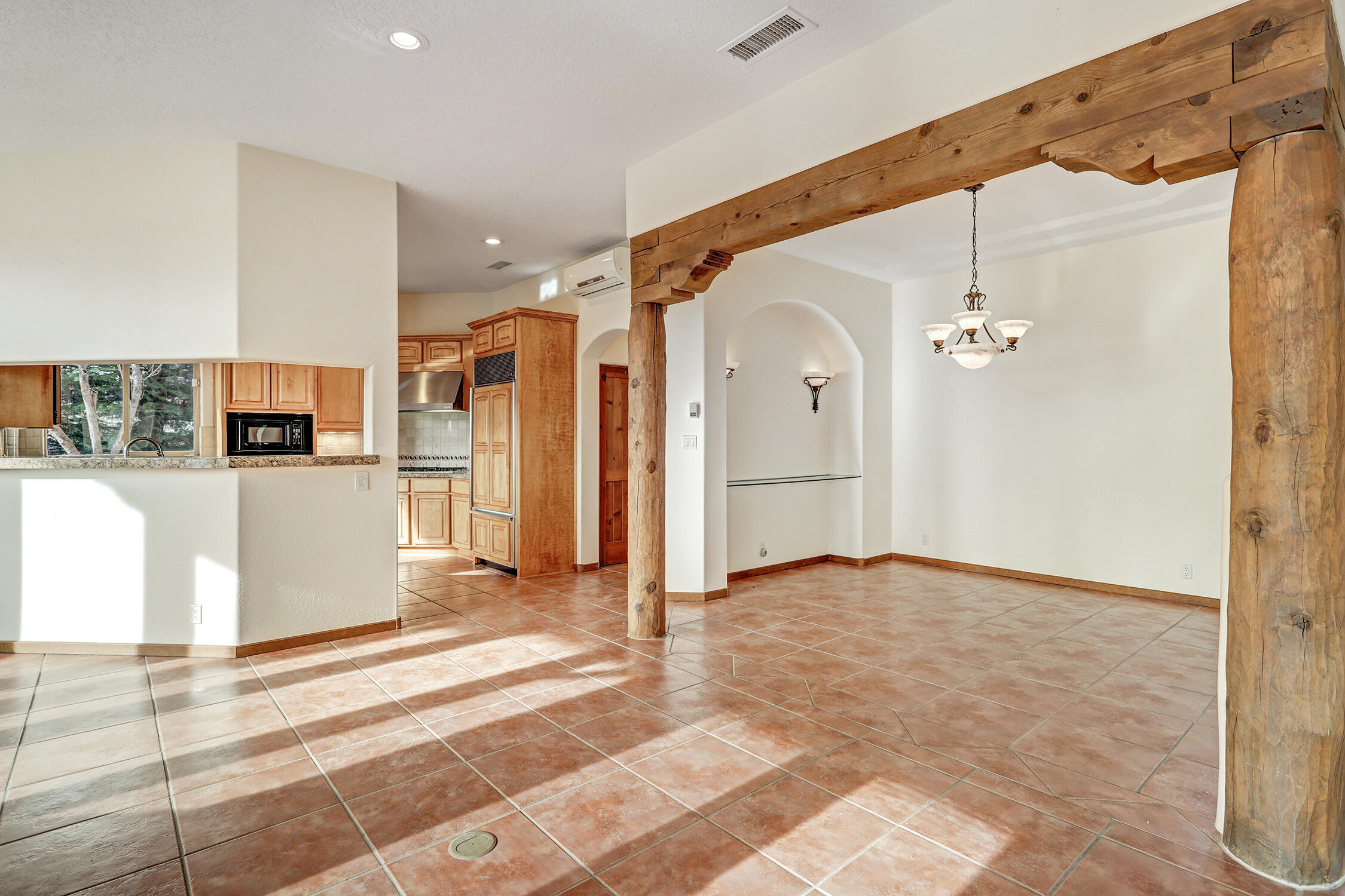 179 Tierra Encantada