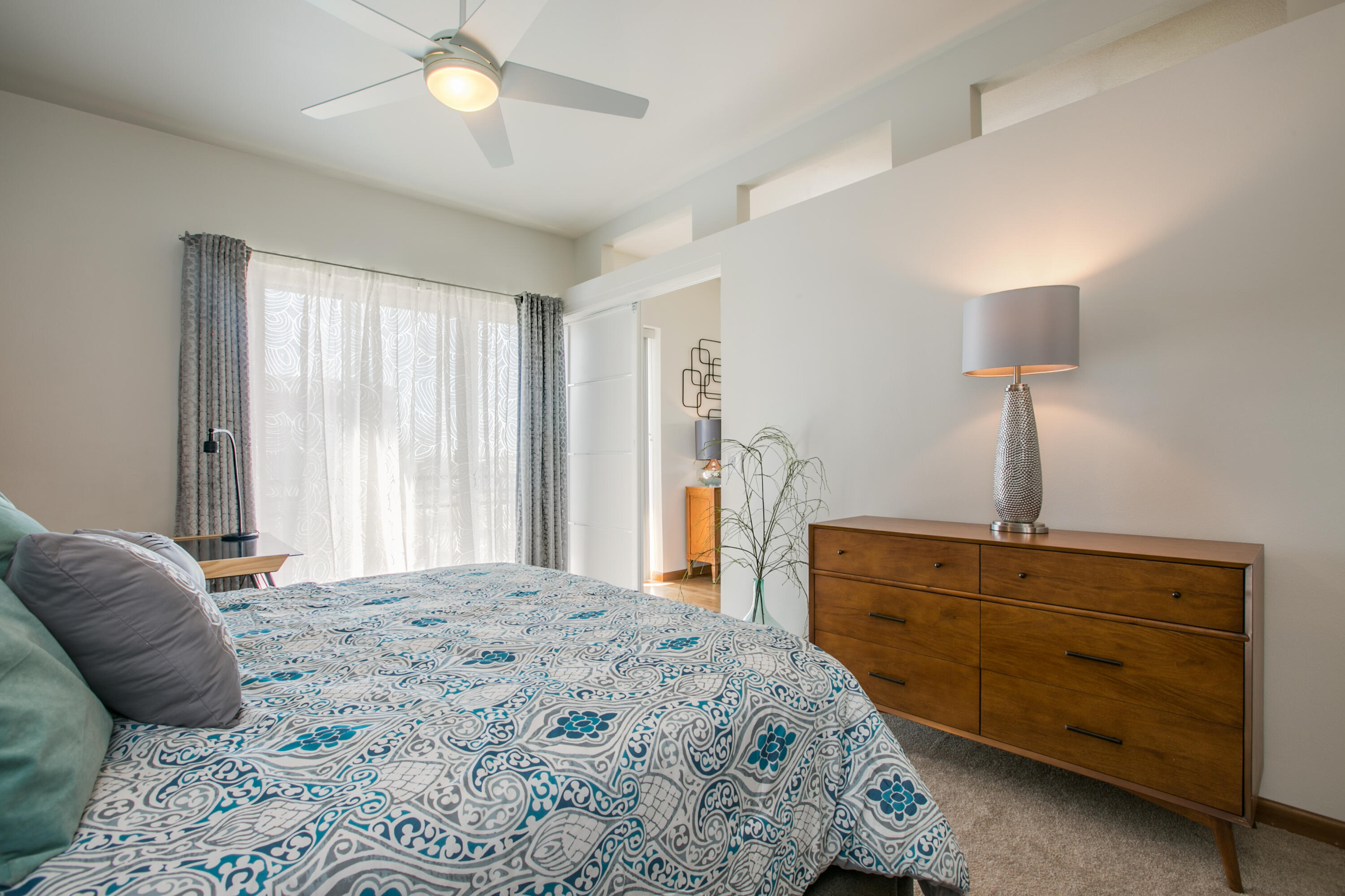 401 Central Avenue NE 301