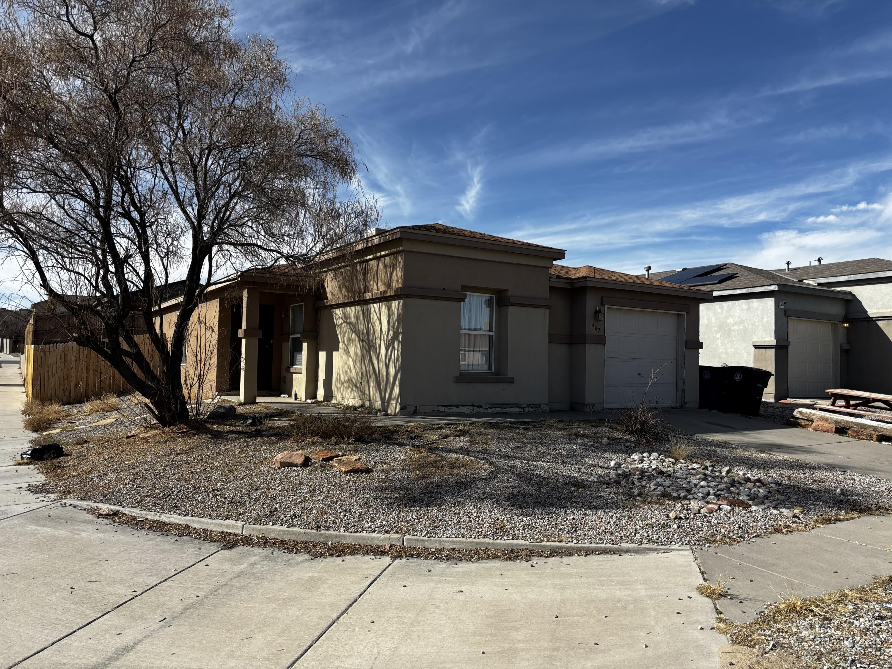 487 Treasure Stone Drive SW