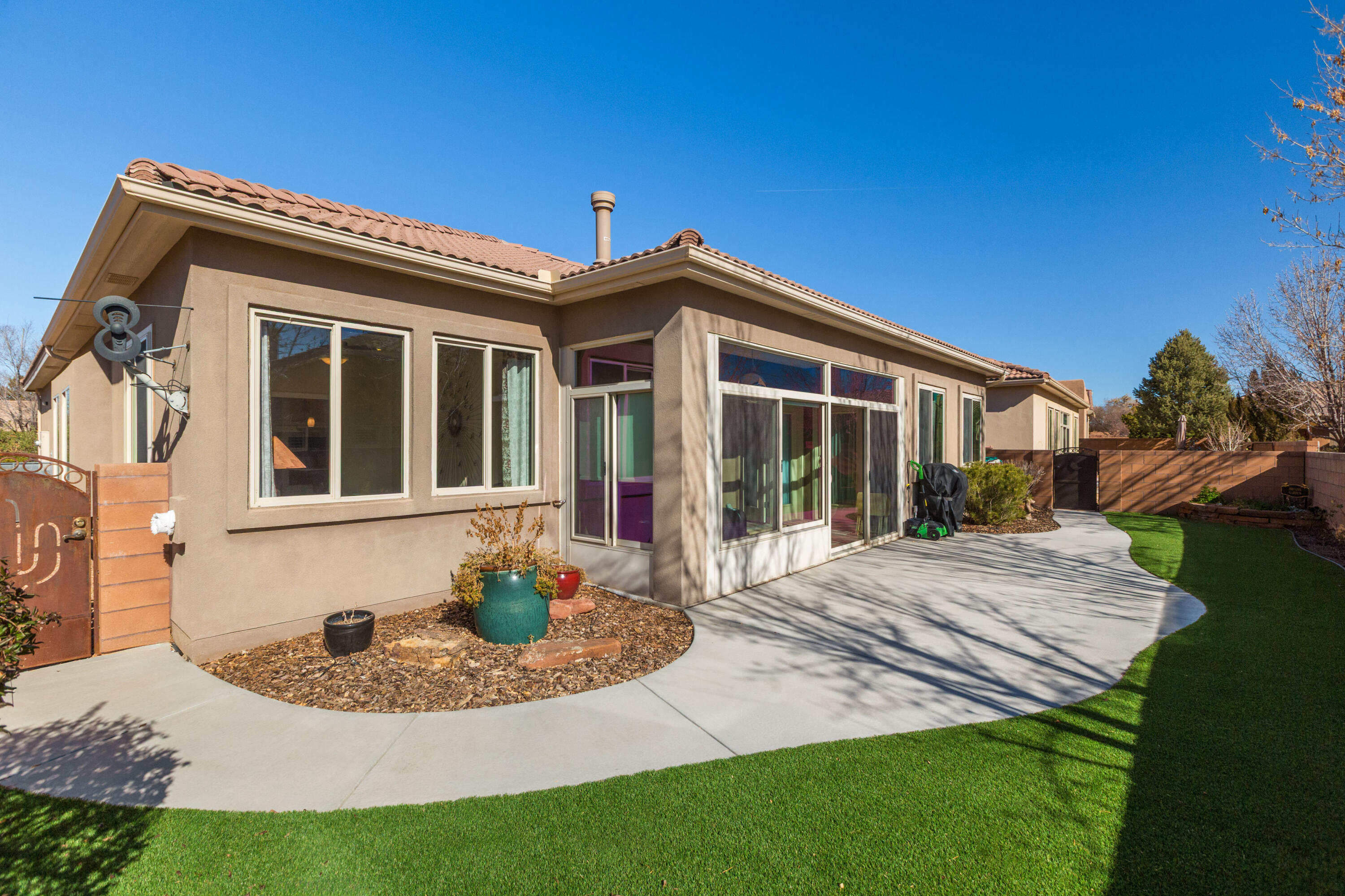 936 Evening Primrose Lane