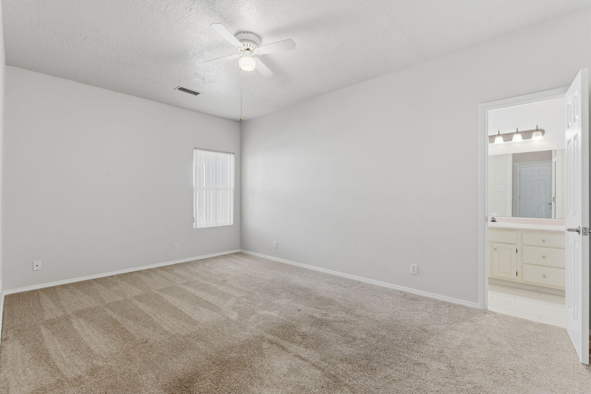 443 Tome Hill Avenue SE